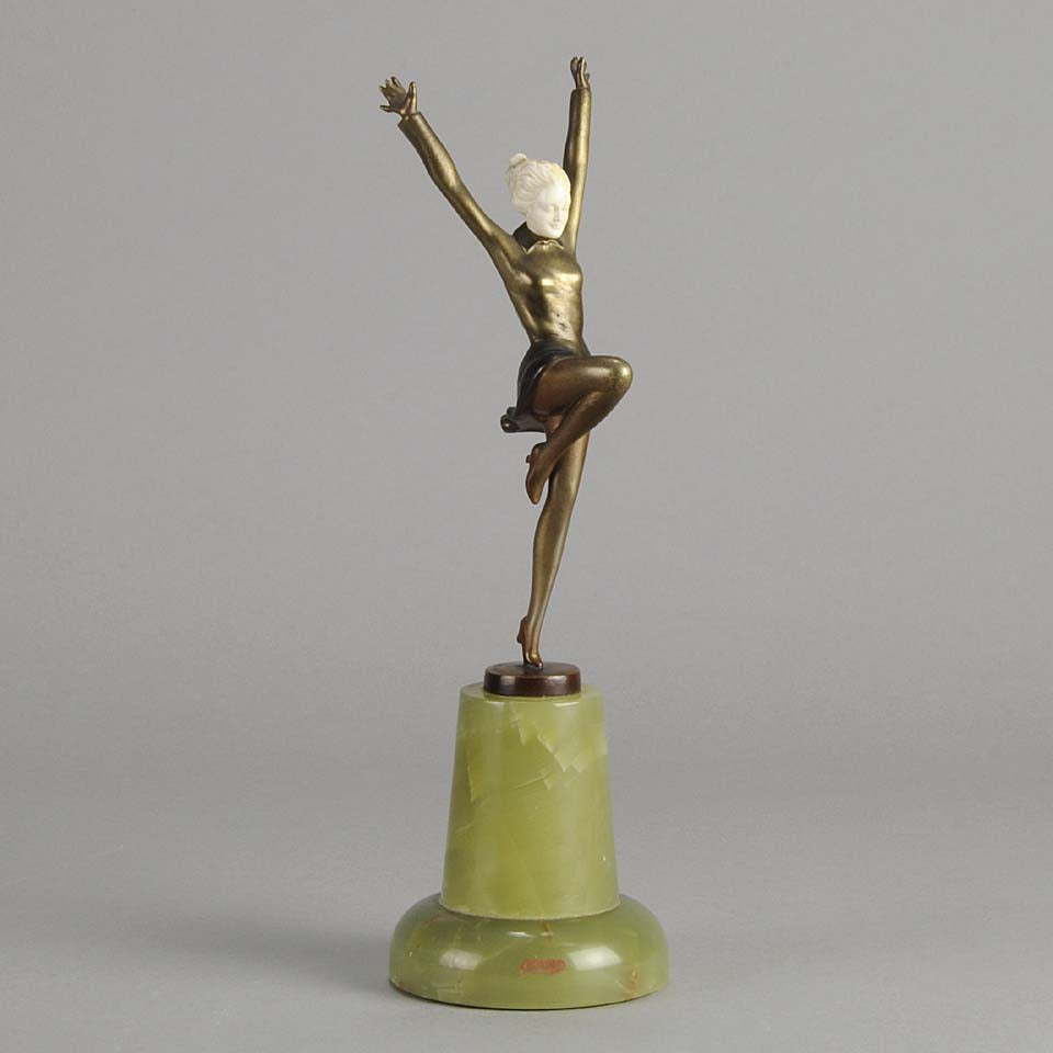 Hands up Art Deco Lorenzl