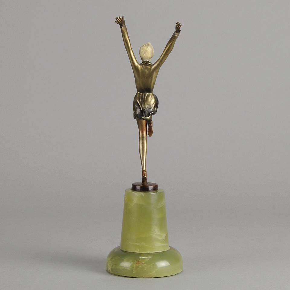 Hands up Art Deco Lorenzl