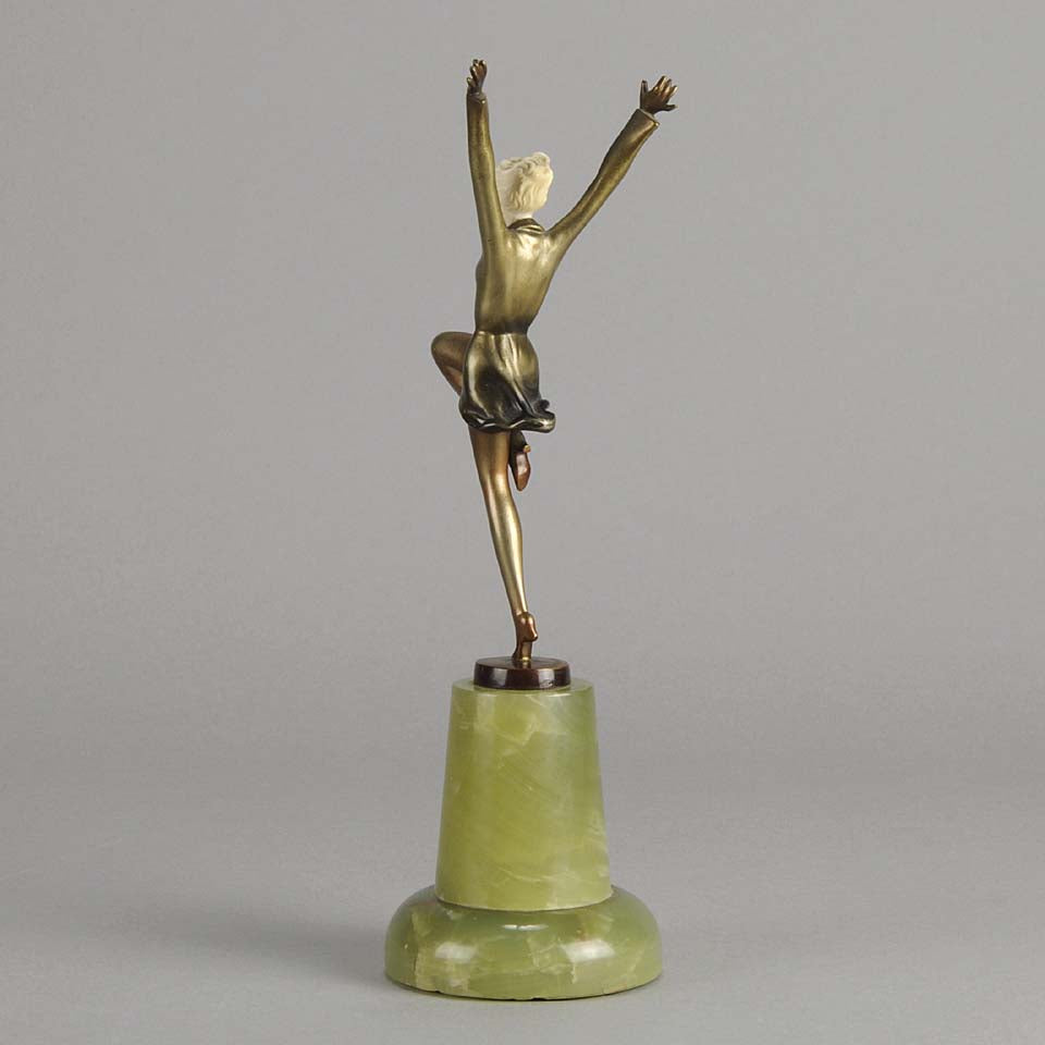 Hands up Art Deco Lorenzl