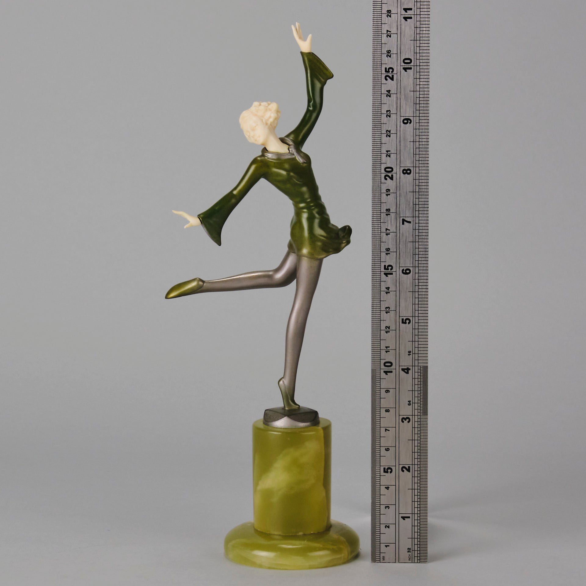 Art deco figurines – Lorenzl – Dancer - Antique Bronze - Art Deco Sculpture - Bronze statues for sale - art deco statues 1930s - art deco bronze figurines - antique bronze figures - bronze figurines for sale - Art Deco Bronze - genuine art deco figurines - Art Deco Bronze Lady - Antique bronze statues - Antique bronze sculptures for sale - Art Deco sculptures for sale – Hickmet Fine Arts