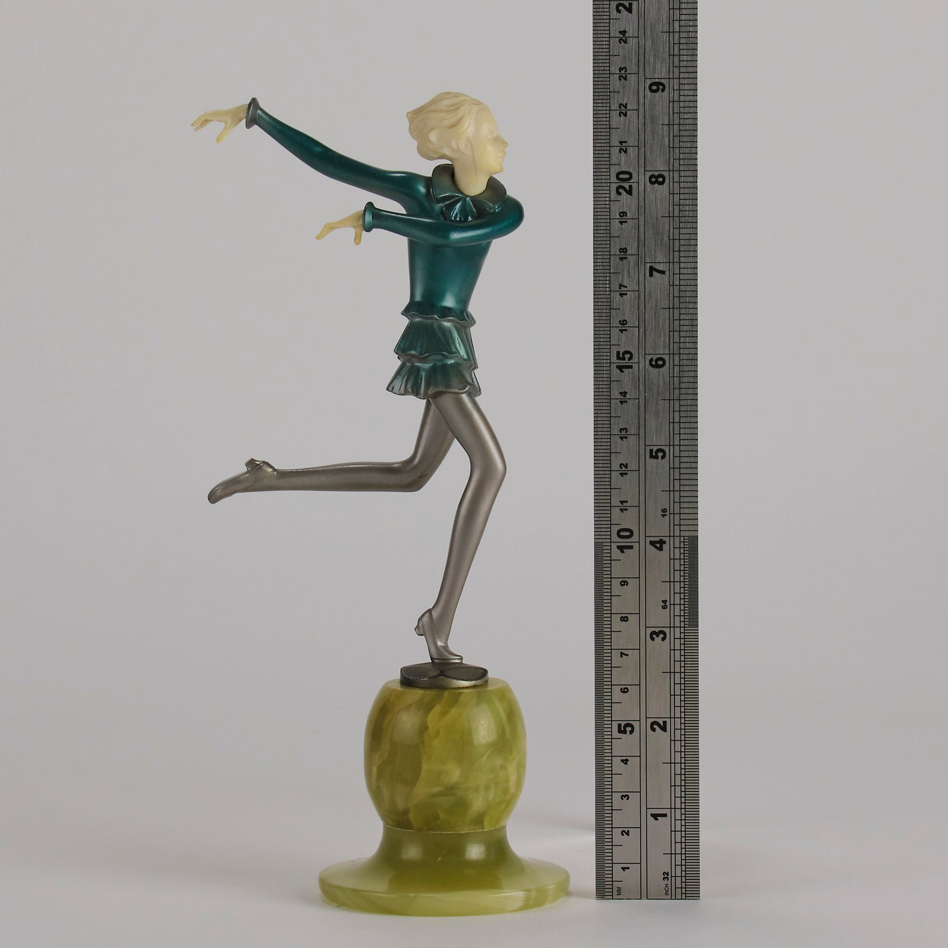 Art deco figurines – Lorenzl – Running Girl - Antique Bronze - Art Deco Sculpture - Bronze statues for sale - art deco statues 1930s - art deco bronze figurines - antique bronze figures - bronze figurines for sale - Art Deco Bronze - genuine art deco figurines - Art Deco Bronze Lady - Antique bronze statues - Antique bronze sculptures for sale - Art Deco sculptures for sale – Hickmet Fine Arts