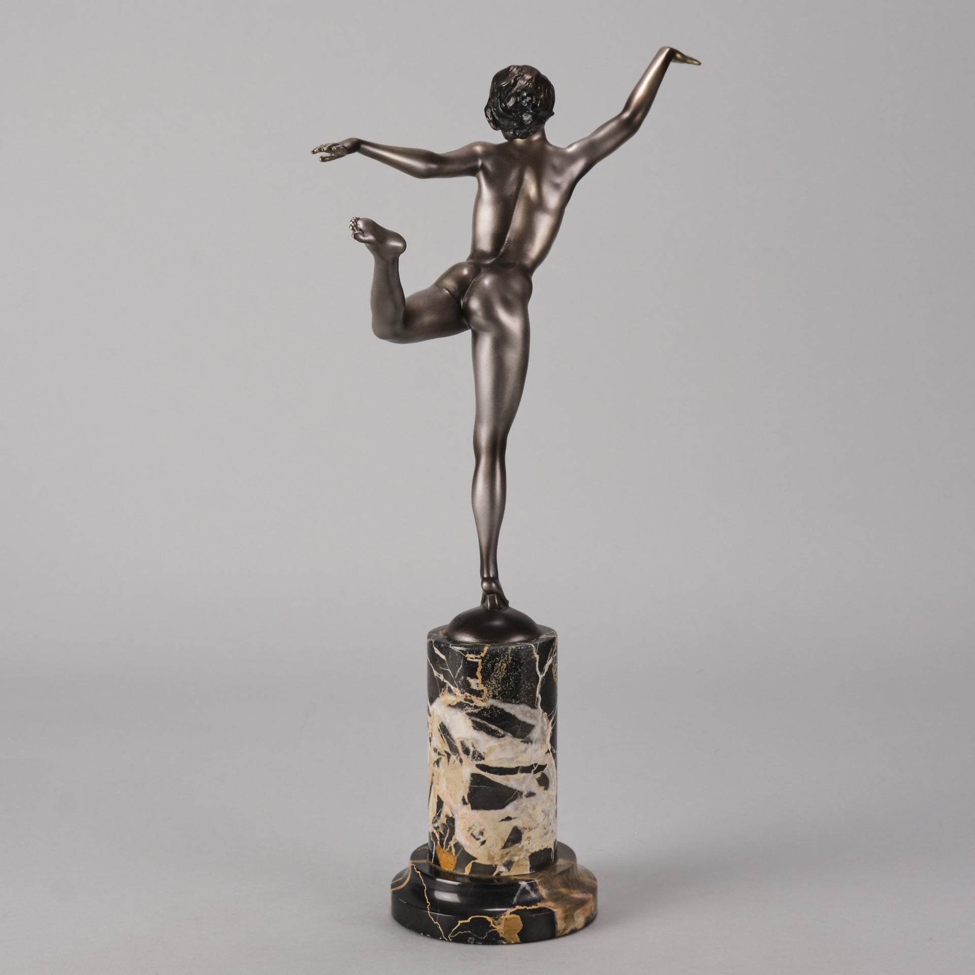 Josef Lorenzl The Pose - Lorenzl Bronze Figure - Hickmet Fine Arts