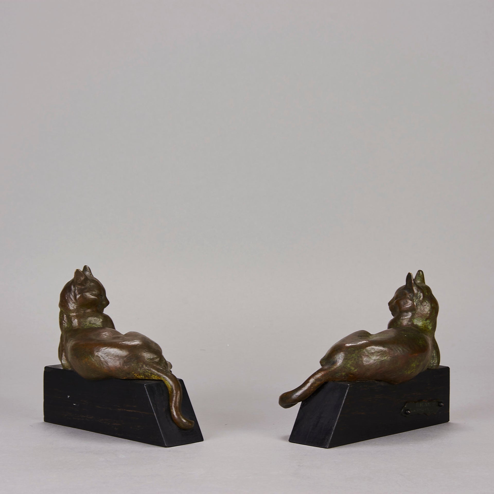 Riche bronze cats - Art Deco sculptures for sale - Dec0 Bronze - Hickmet Fine Arts