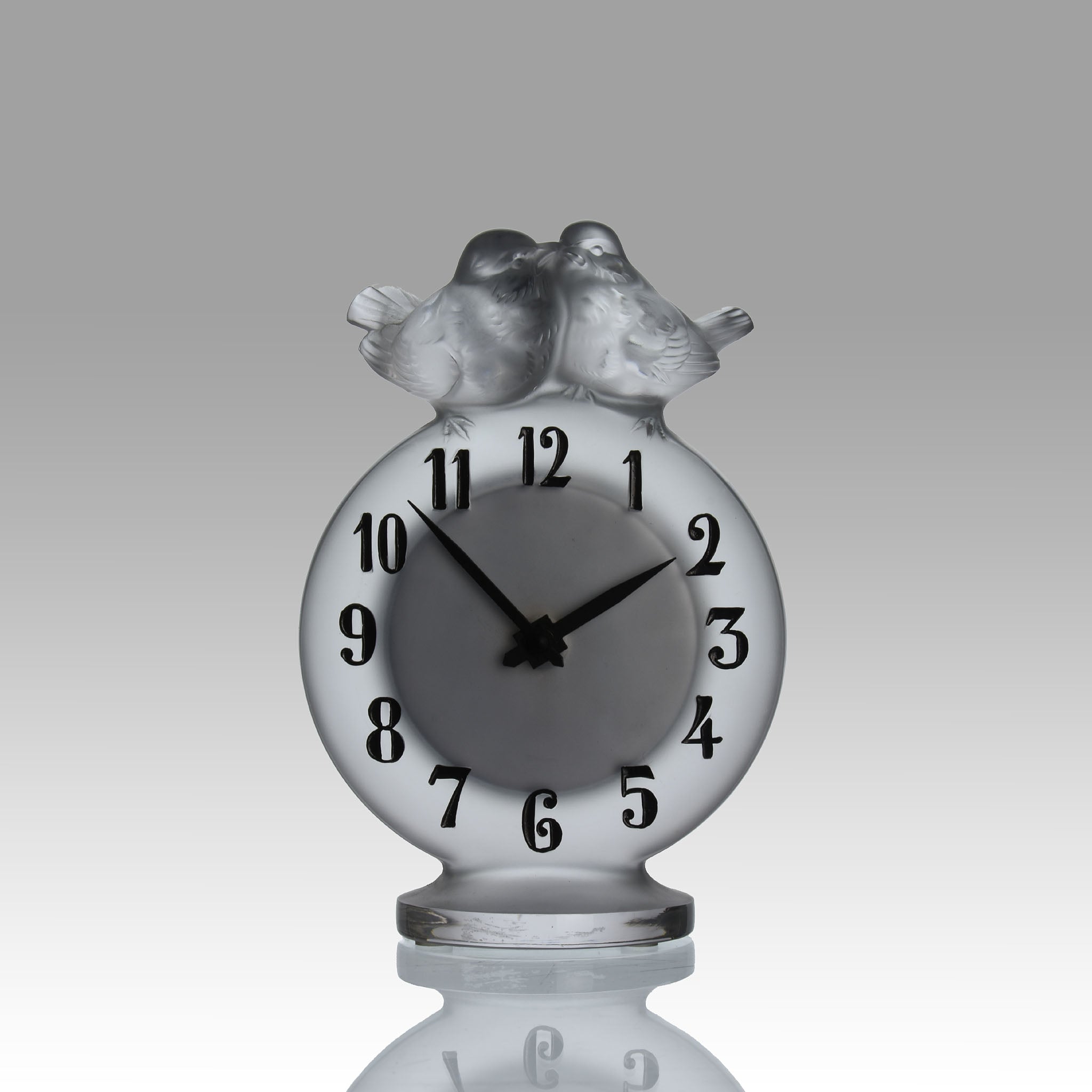 ラリック　置き時計　LALIQUE Lalique Antoinette Clock - Lalique for sale - Hickmet Fine Arts