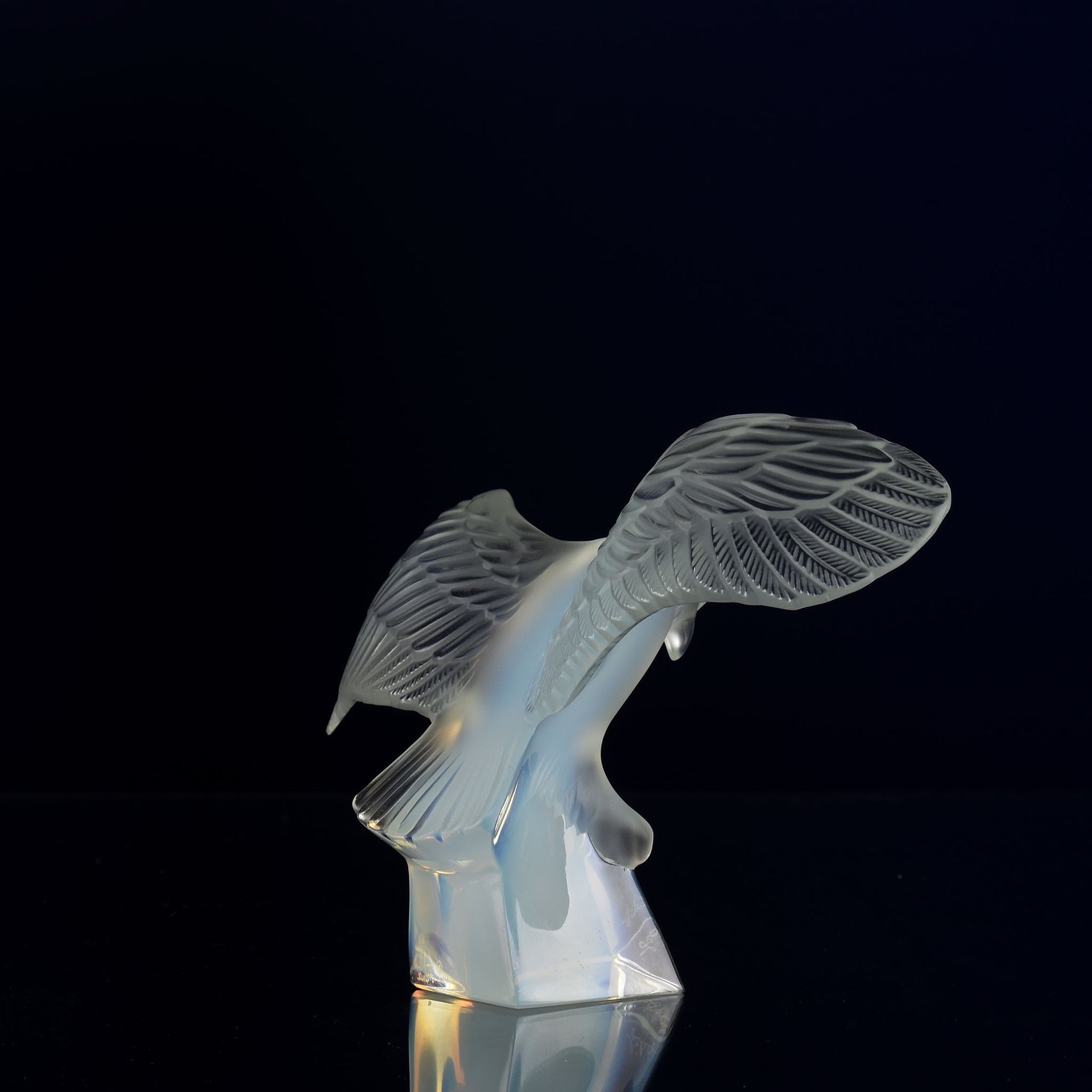 Lalique Eagle - Lalique Glass - Hickmet Fine Arts