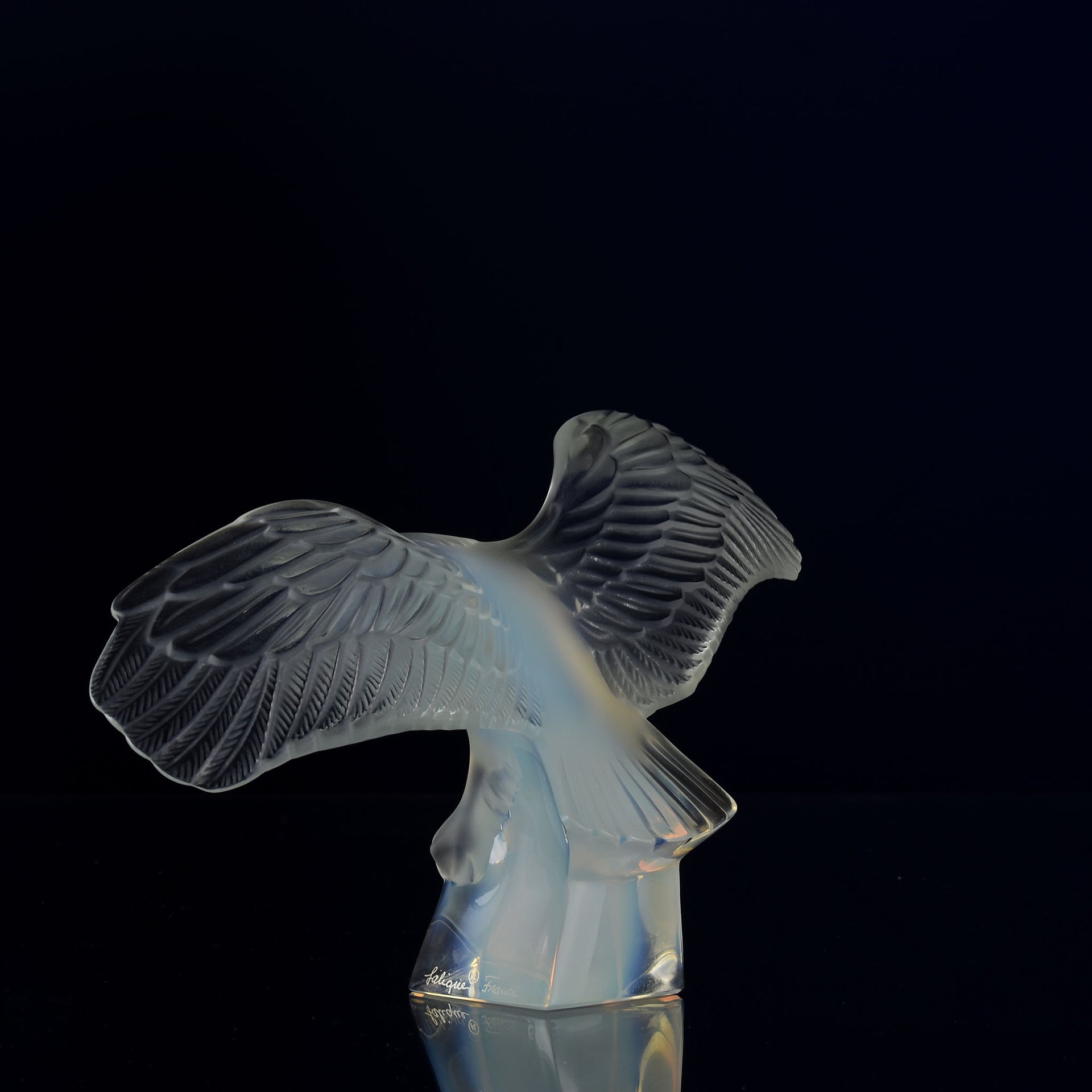 Lalique Eagle - Lalique Glass - Hickmet Fine Arts