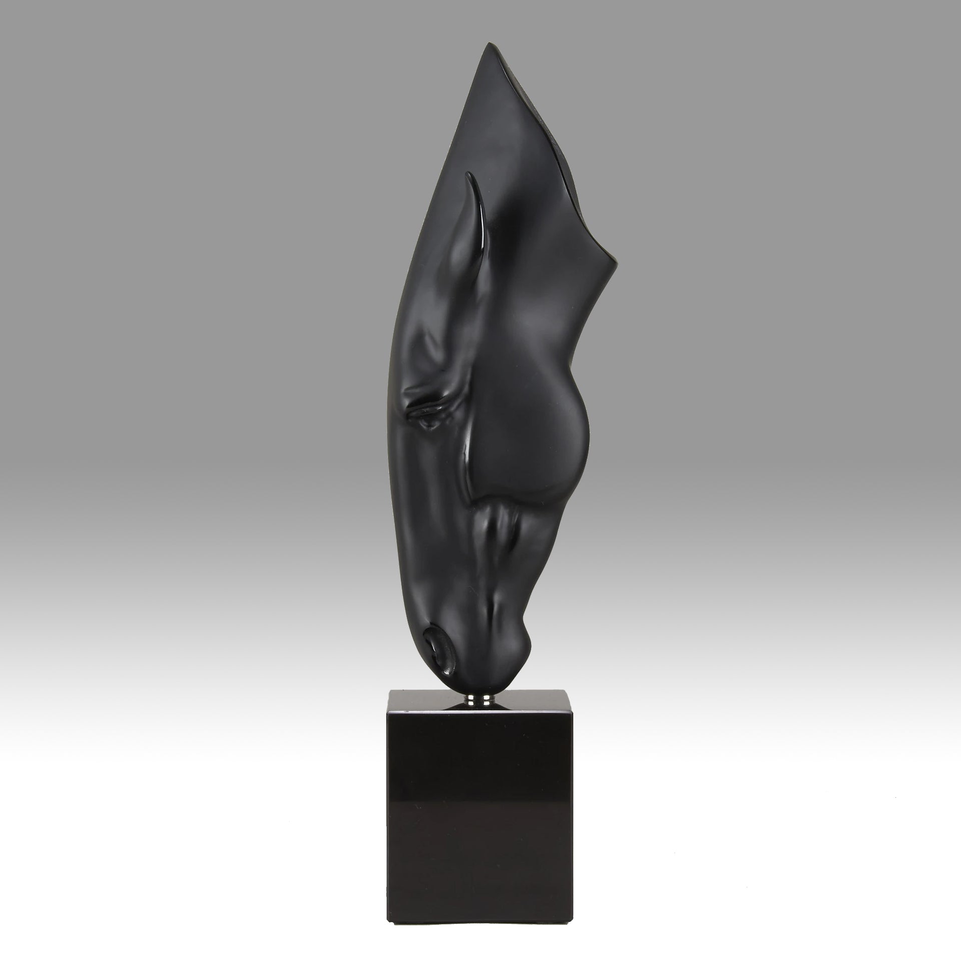 Still Water by Nic Fiddian Green and Lalique An outstanding deep black crytal glass study of a horse gently drinking from a water's surface, raised on a polished black glass plinth