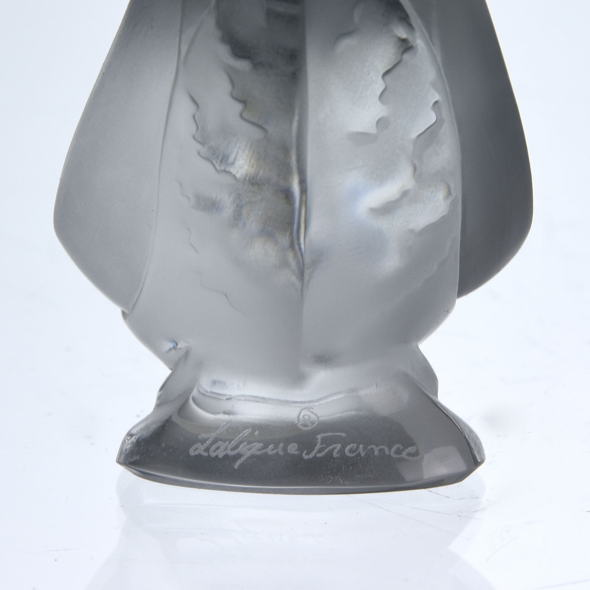 Lalique Glass - Lalique Parakeet - Hickmet Fine Arts