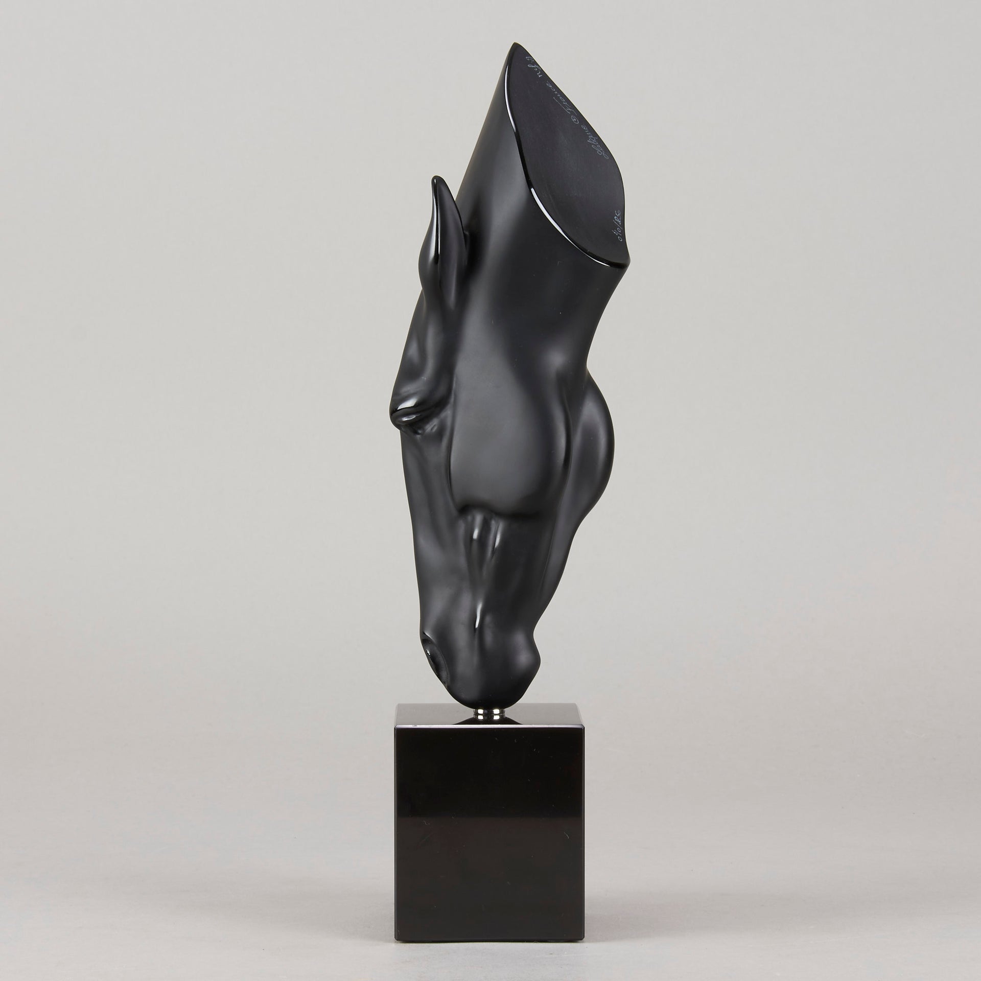 Still Water by Nic Fiddian Green and Lalique An outstanding deep black crytal glass study of a horse gently drinking from a water's surface, raised on a polished black glass plinth