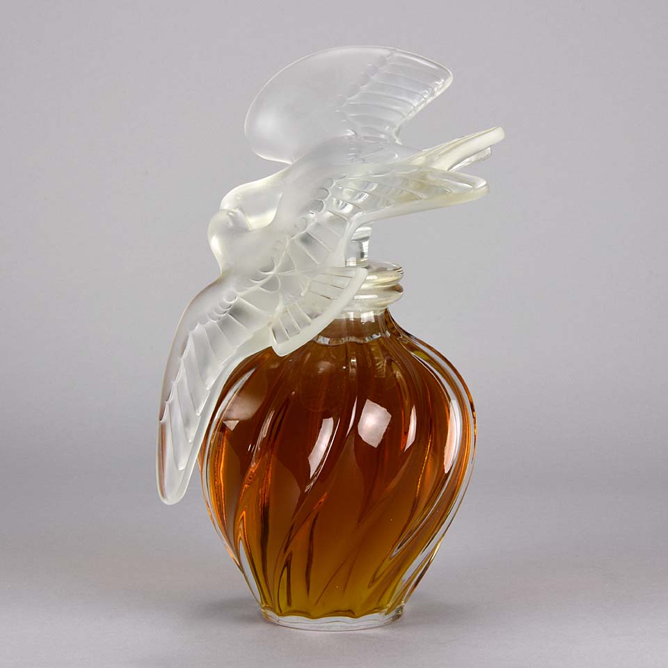 L'Air du Temps Scent Bottle by Lalique