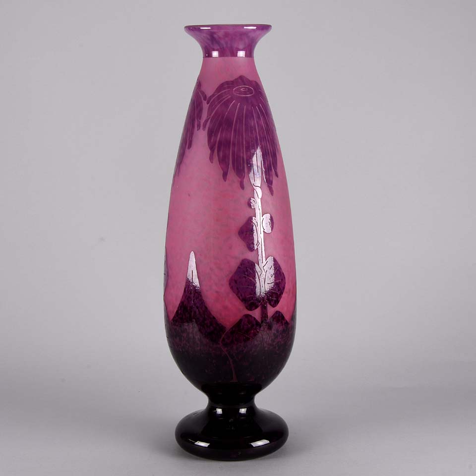 Le Verre Francais Vase Décor Dahlia