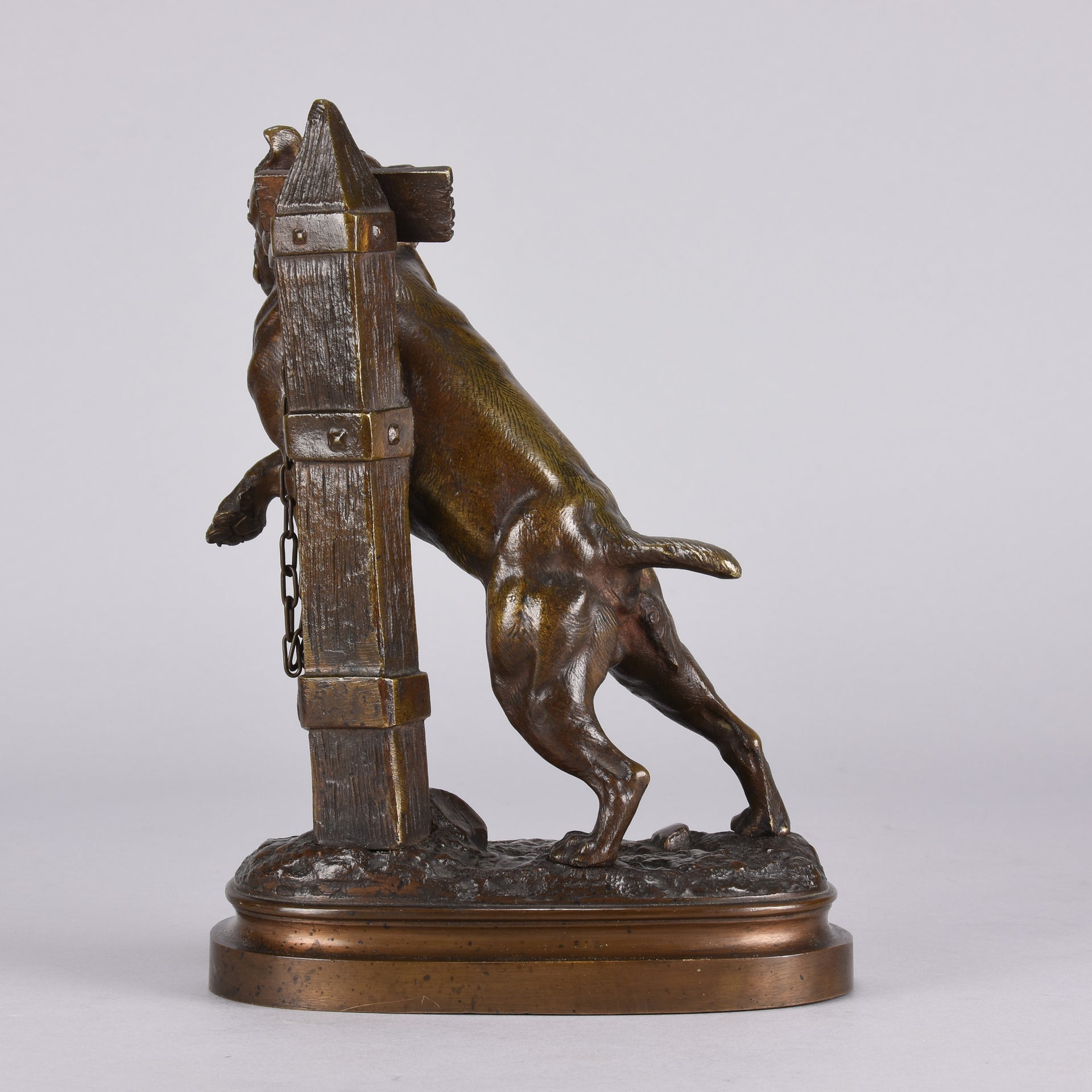 bronze hound lecourtier