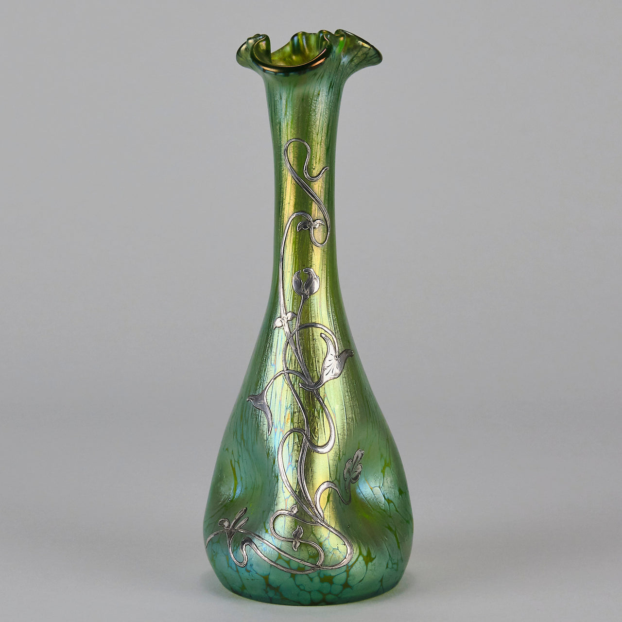 Trefoil Loetz Vase - Loetz Glass - Art Nouveau Glass - Hickmet Fine Arts 
