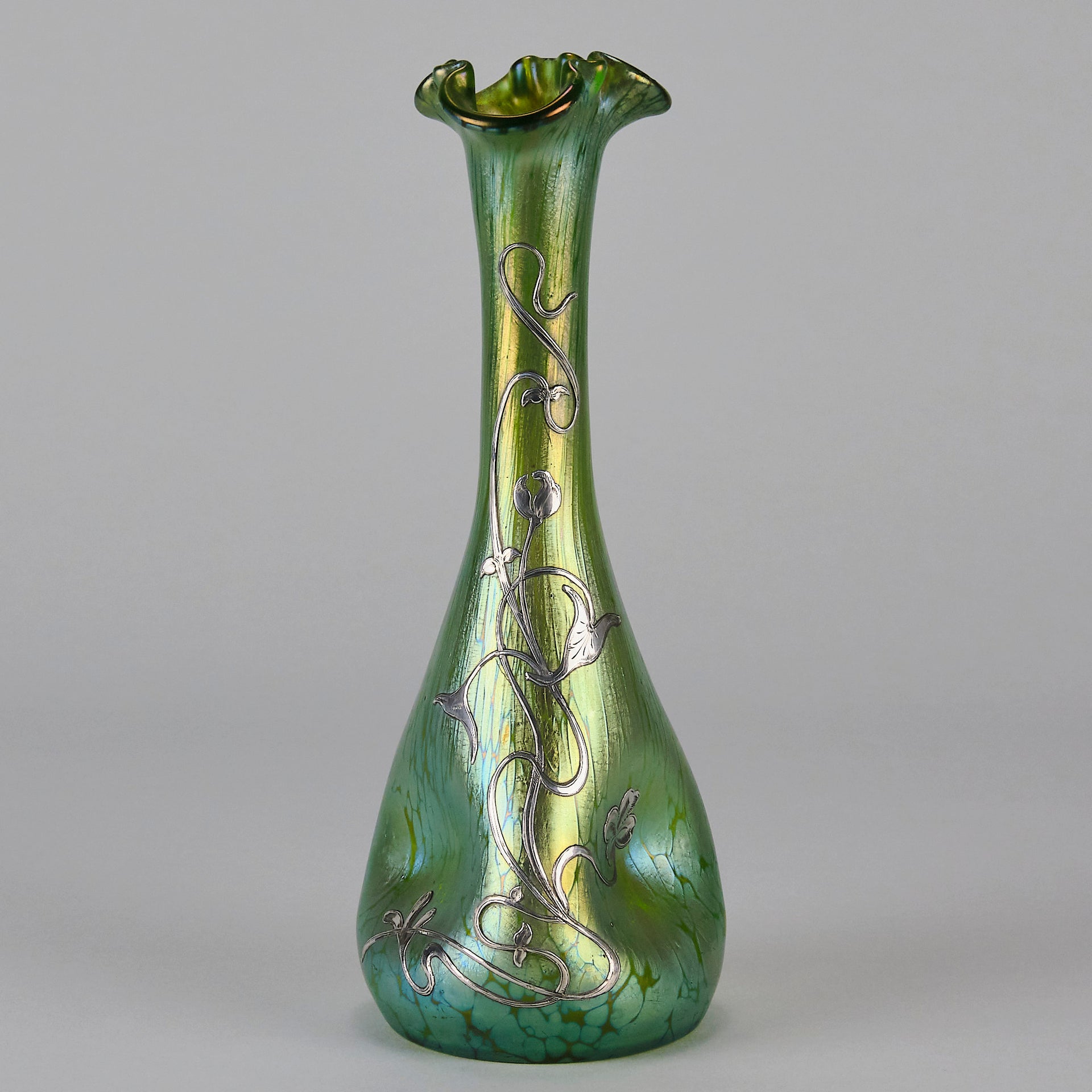 Trefoil Loetz Vase - Loetz Glass - Art Nouveau Glass - Hickmet Fine Arts 