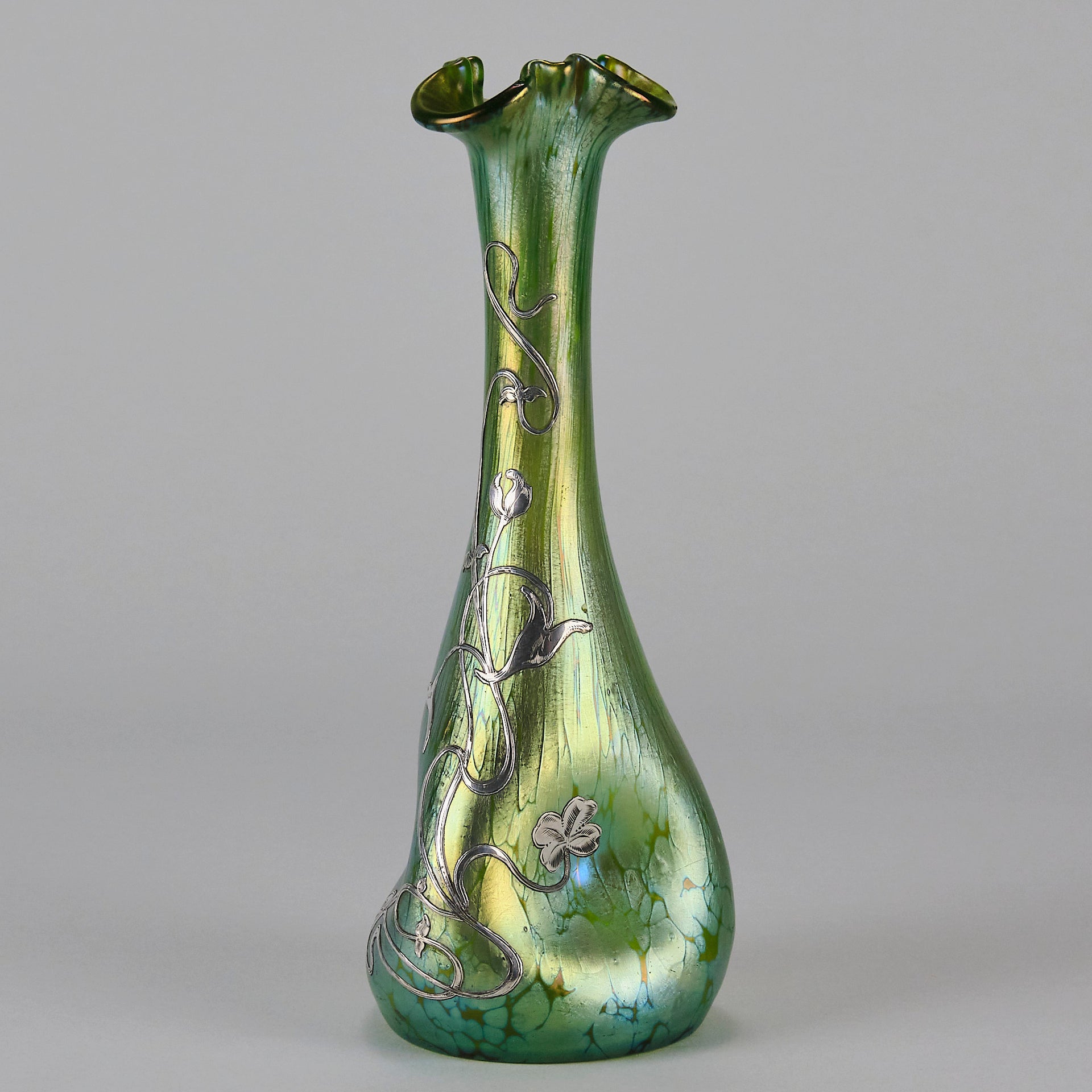 Trefoil Loetz Vase - Loetz Glass - Art Nouveau Glass - Hickmet Fine Arts 