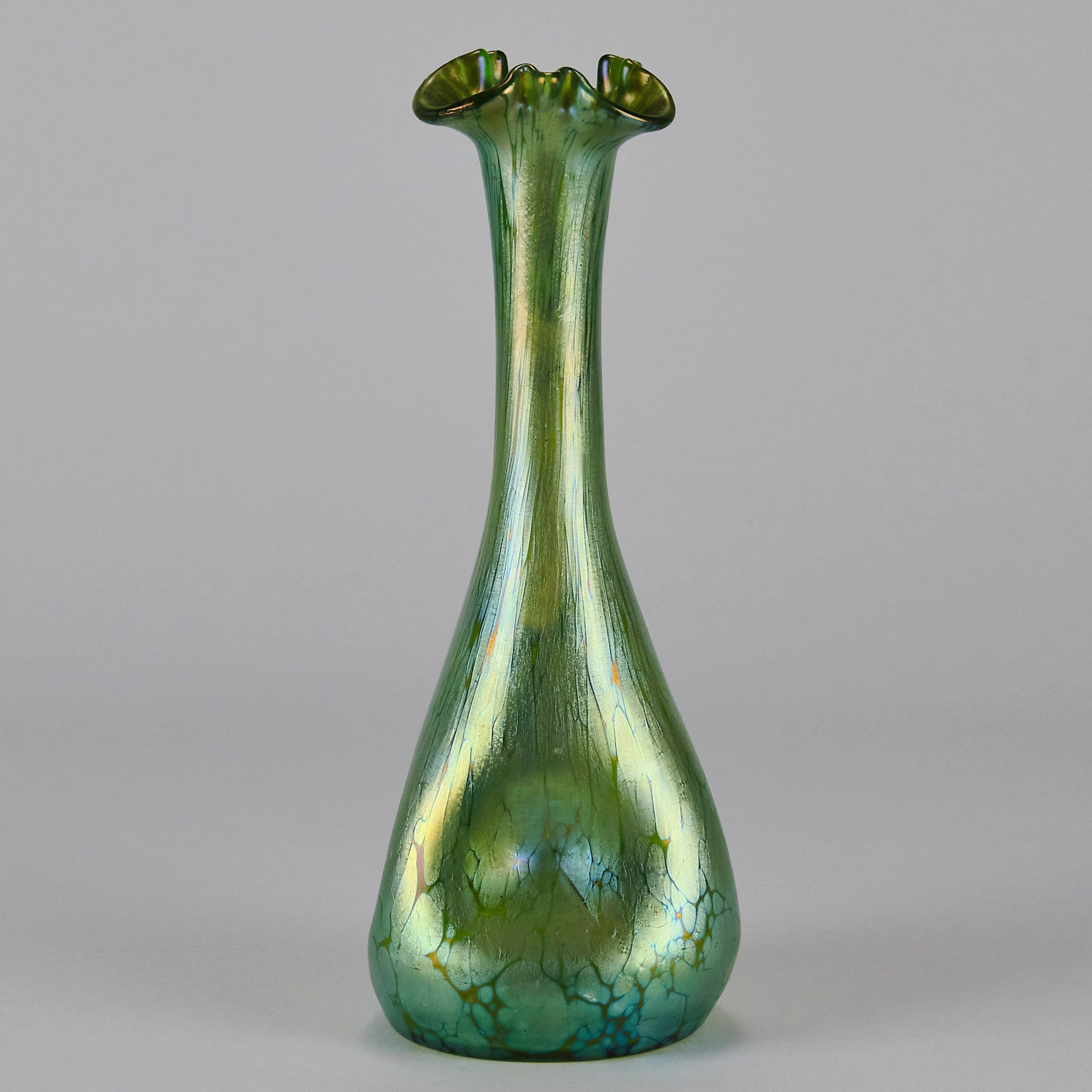 Trefoil Loetz Vase - Loetz Glass - Art Nouveau Glass - Hickmet Fine Arts 