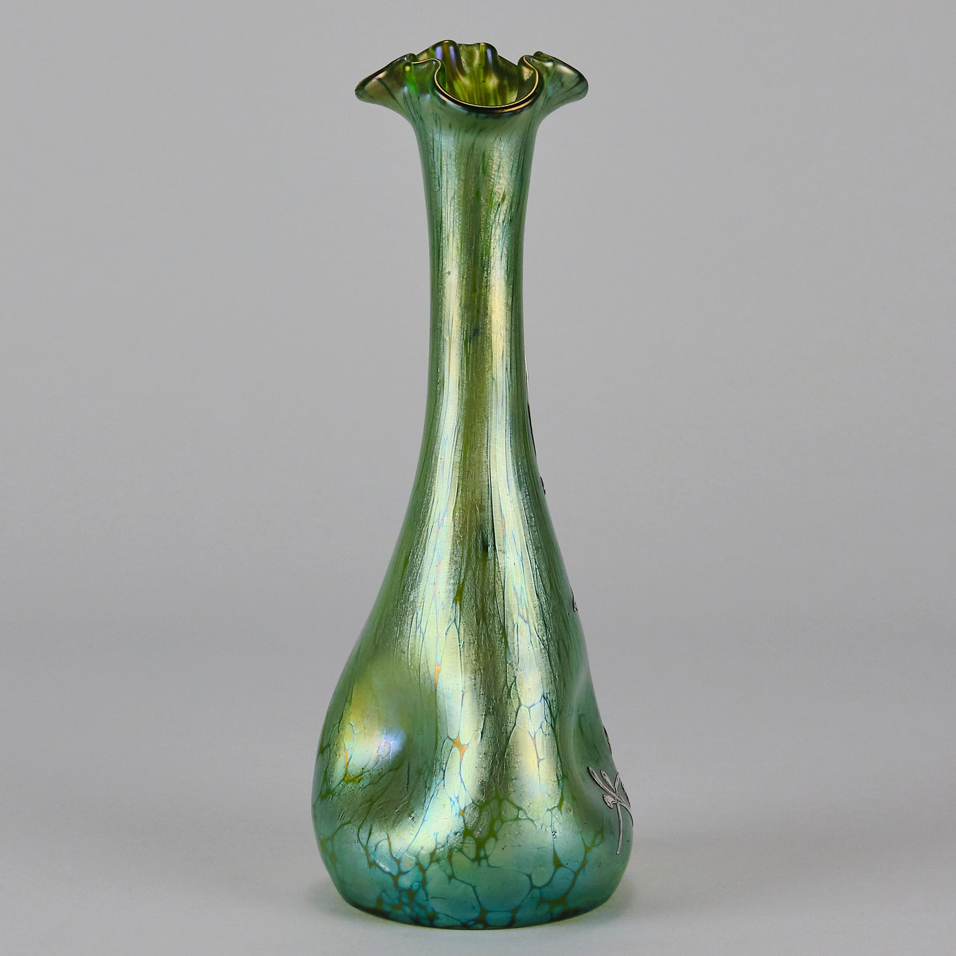 Trefoil Loetz Vase - Loetz Glass - Art Nouveau Glass - Hickmet Fine Arts 