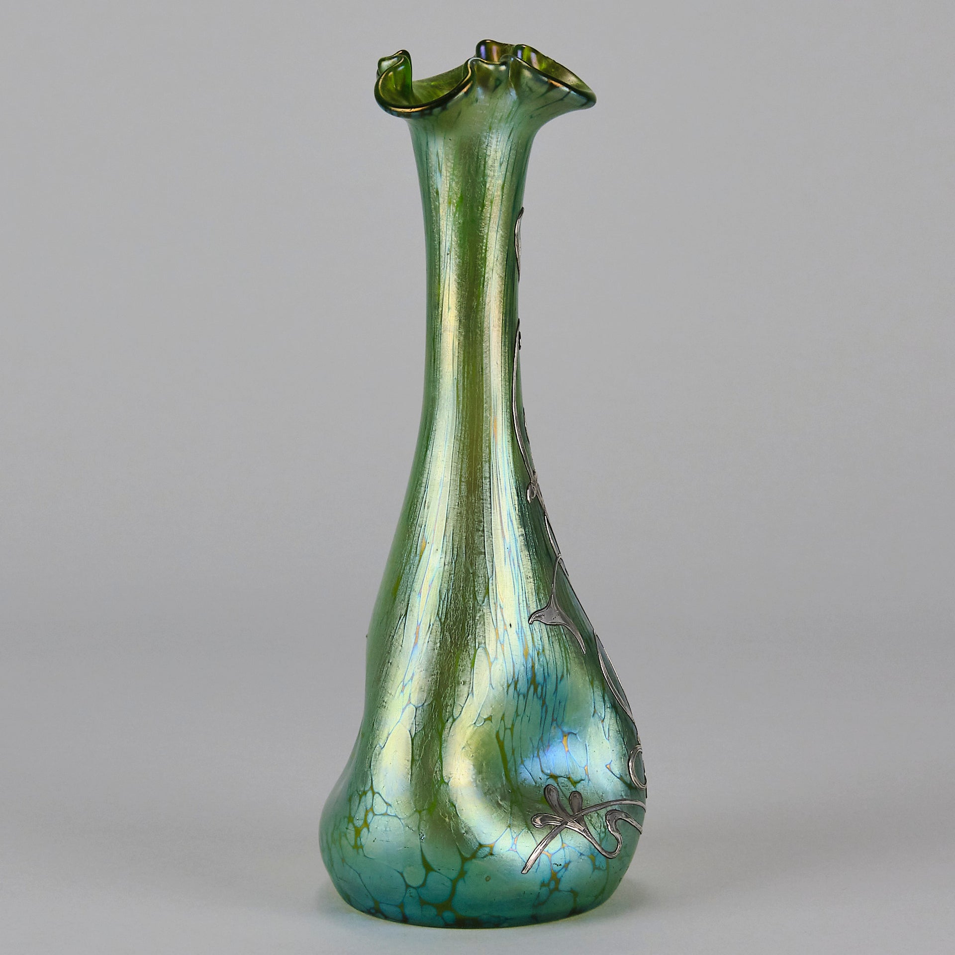 Trefoil Loetz Vase - Loetz Glass - Art Nouveau Glass - Hickmet Fine Arts 