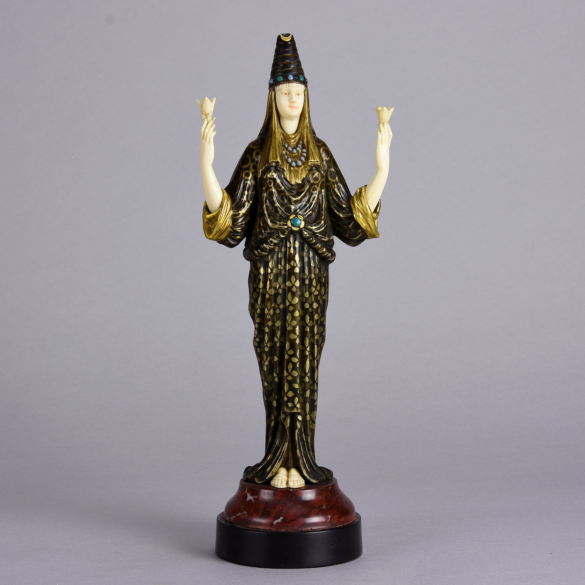 High Priestess - Art Deco Bronze Sculpture - Luce