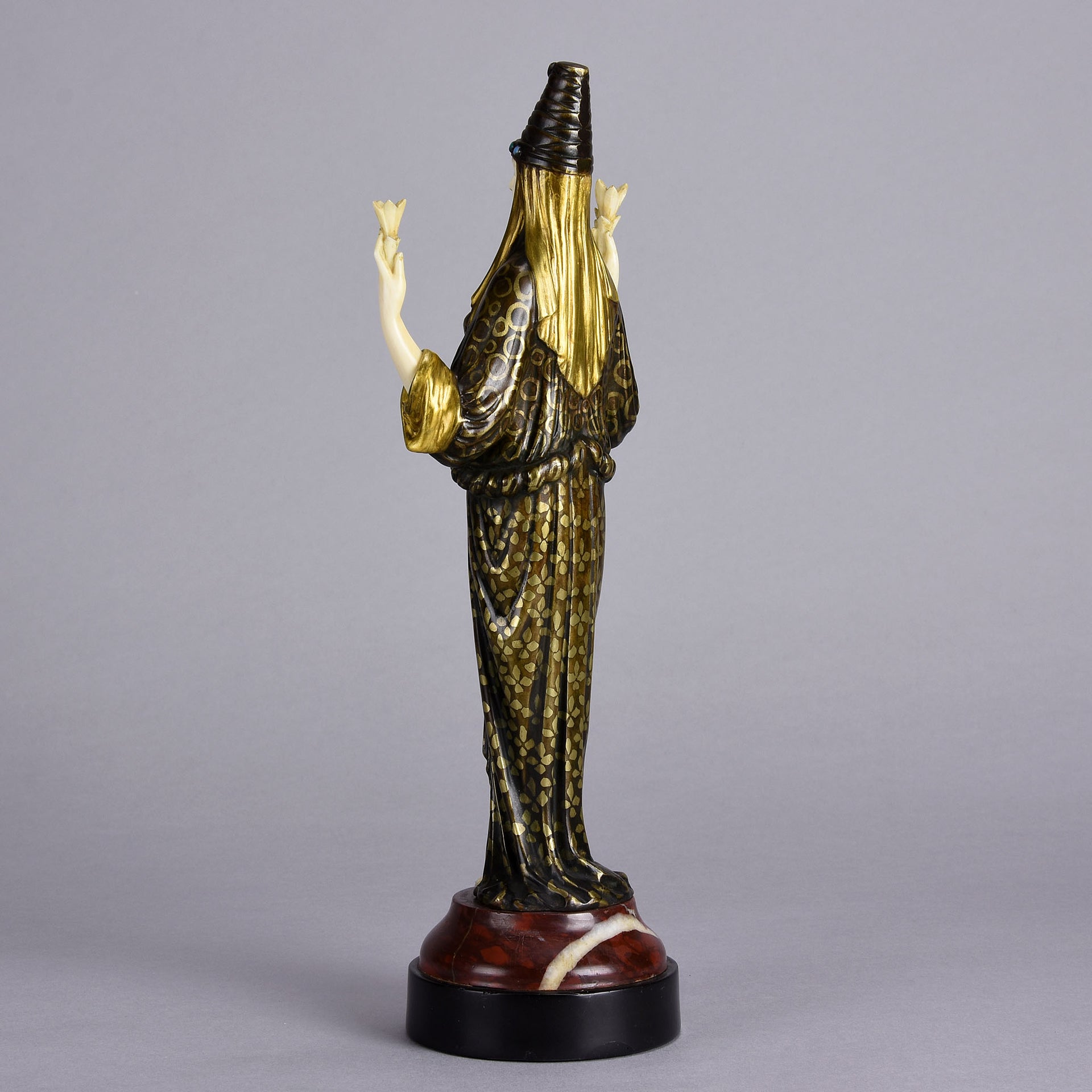 High Priestess - Art Deco Bronze Sculpture - Luce