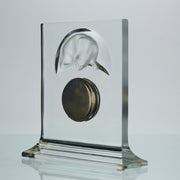 Chat Horloge by Marc Lalique An attractive mid 20th Century clock crafted from decorative frosted glass featuring a moulded cat figure