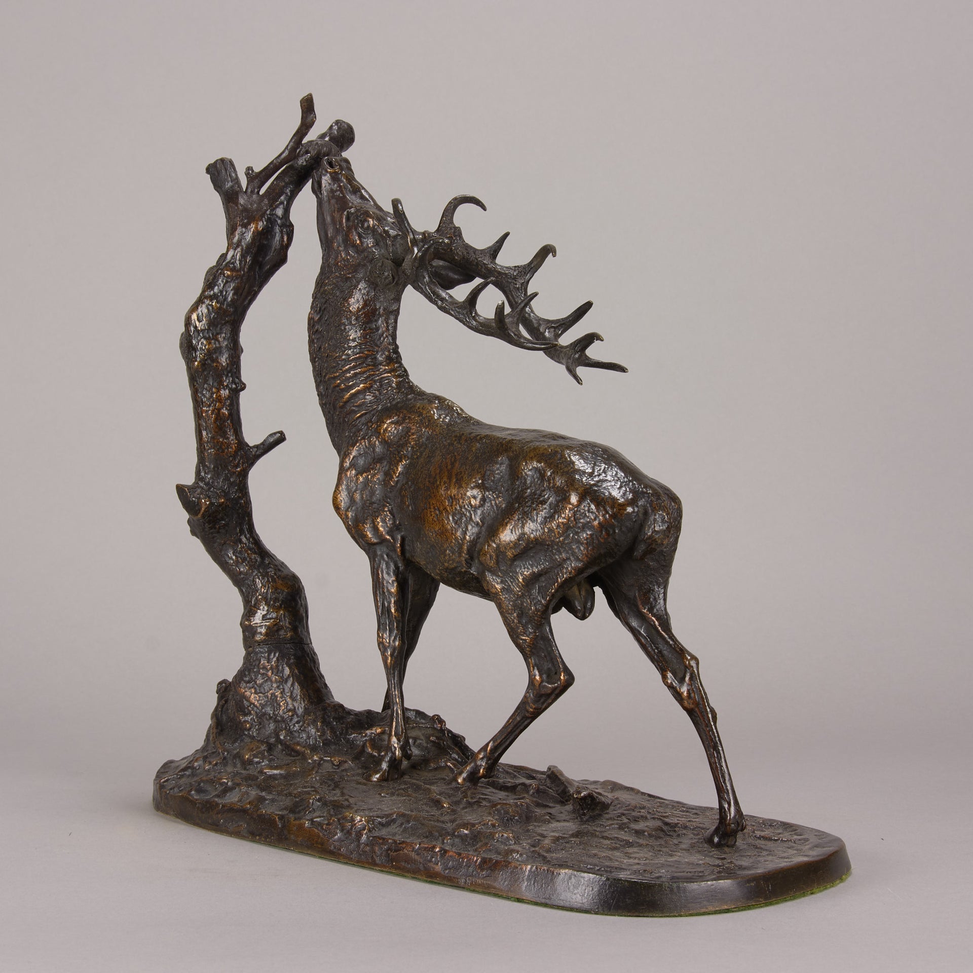Mene Bronze Cerf Deer