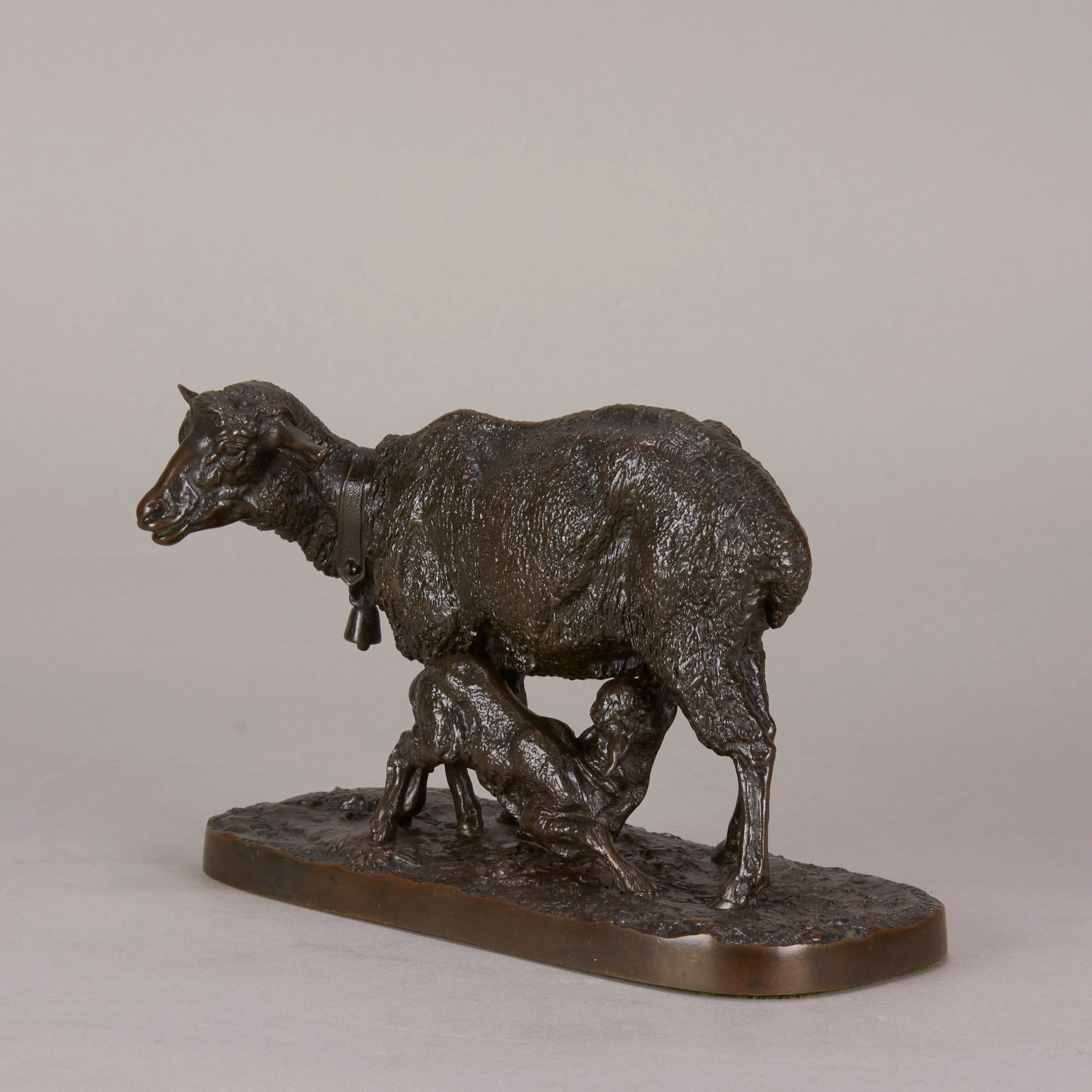 Mene bronze ewe and lamb - Animaliers -  Antique animal sculptures for sale - Hickmet Fine Arts