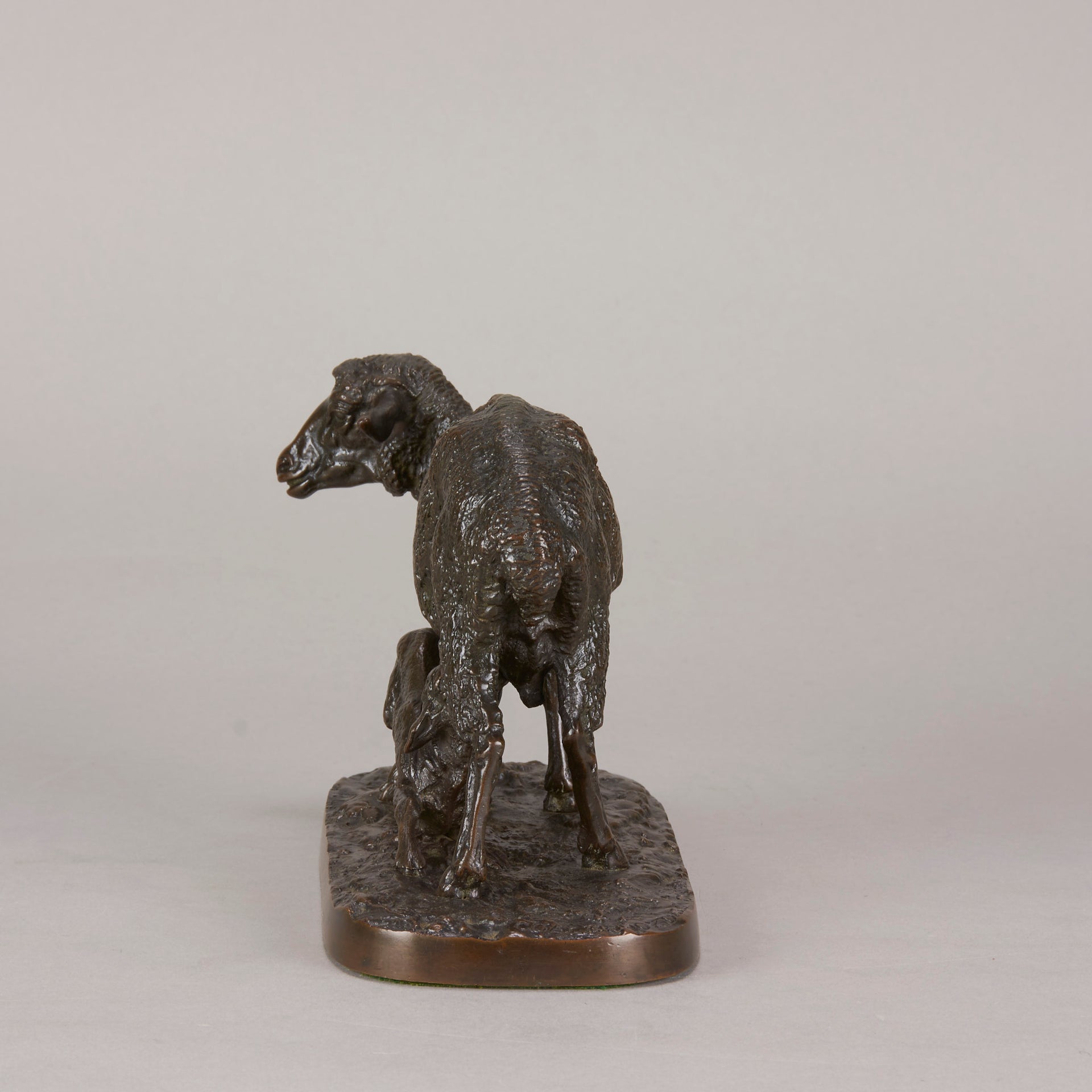 Mene bronze ewe and lamb - Animaliers -  Antique animal sculptures for sale - Hickmet Fine Arts