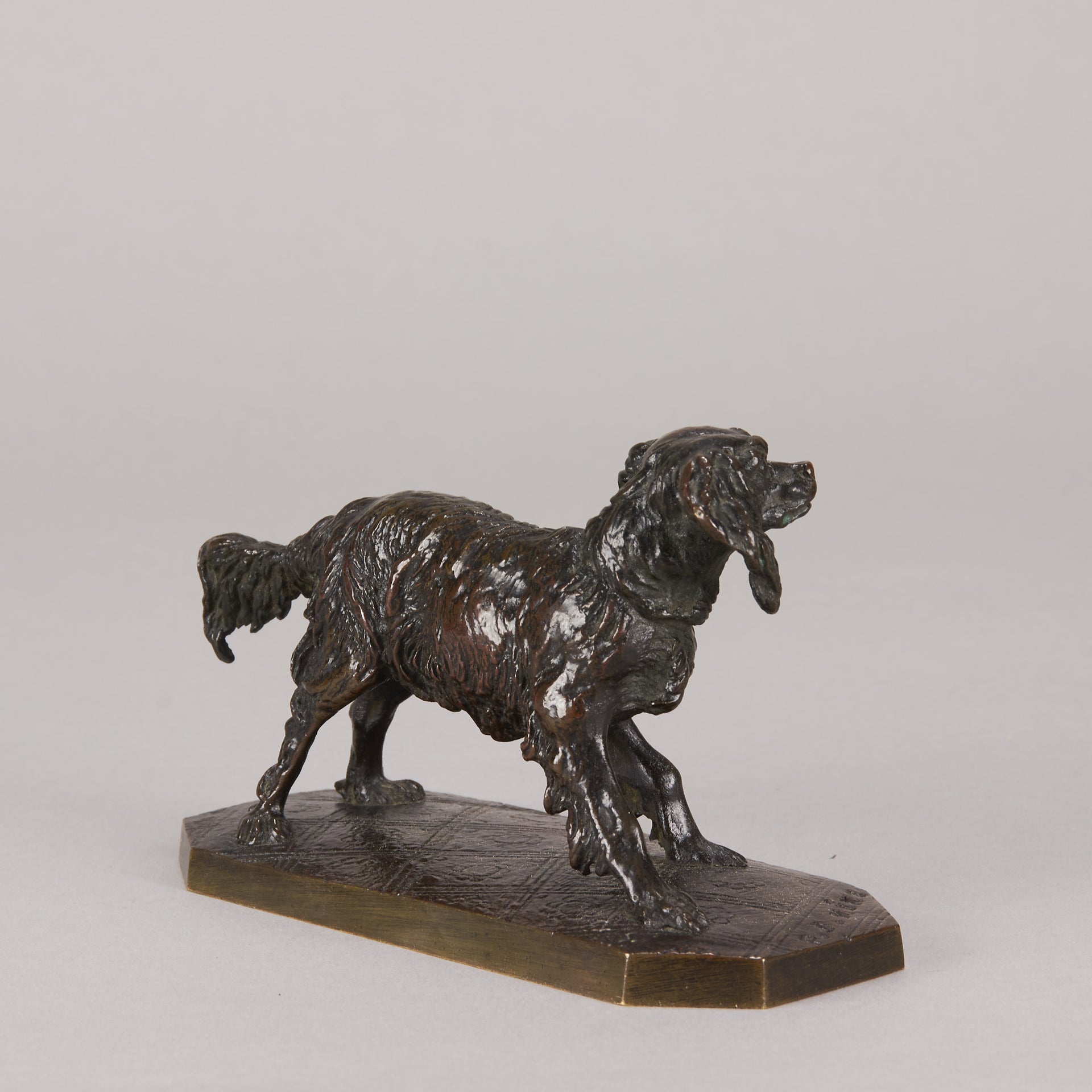Mene Bronze Spaniel
