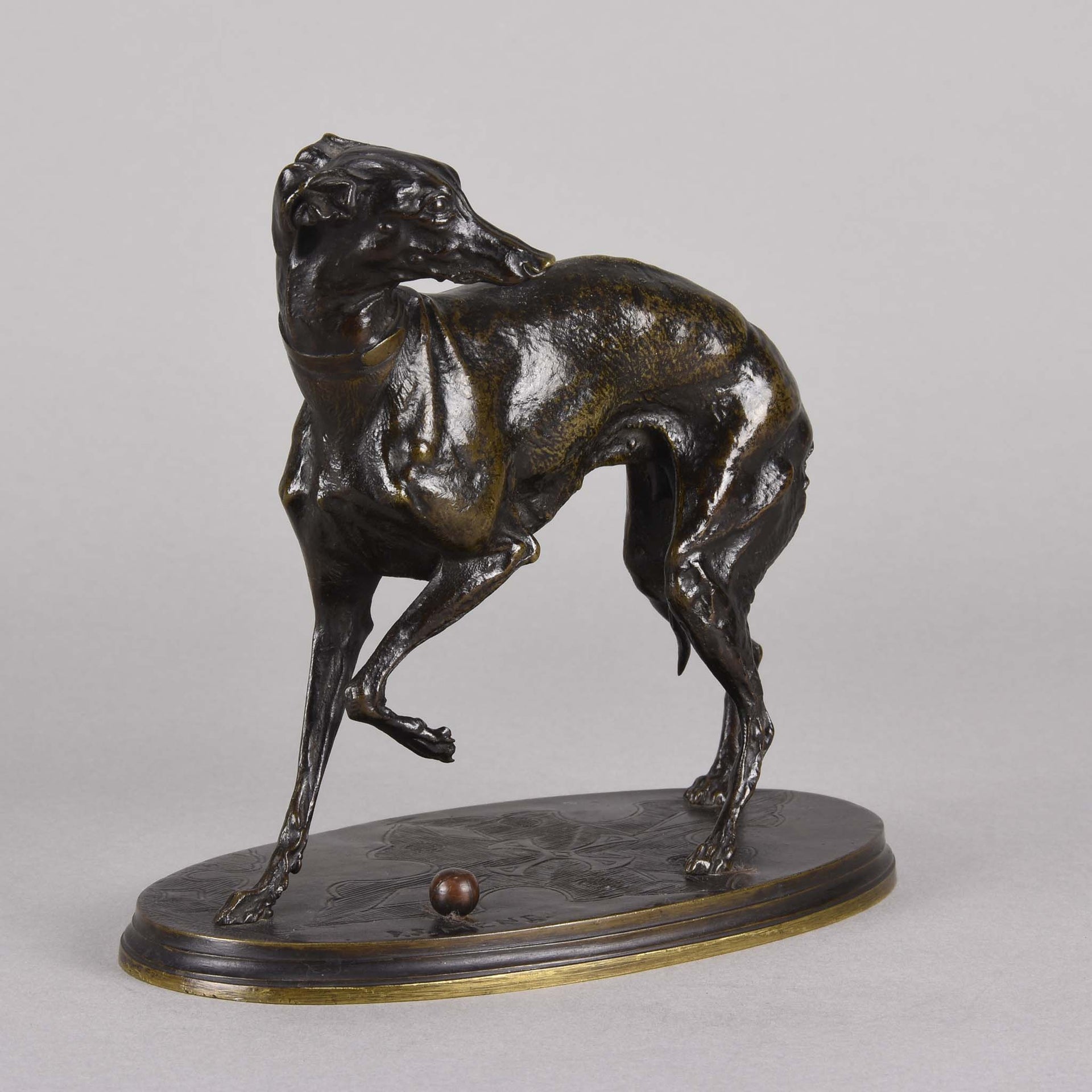 Mene bronze whippet Jiji