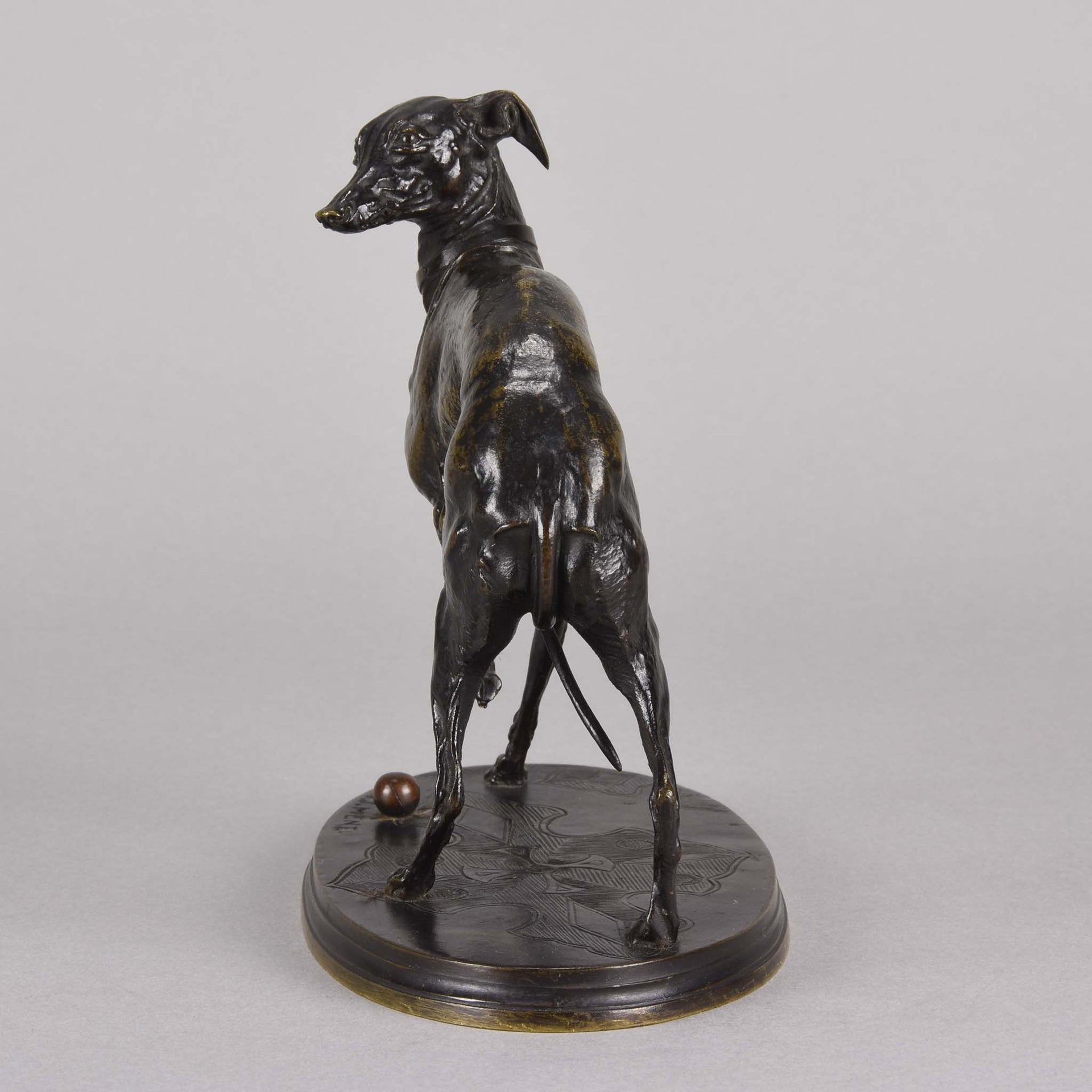 Mene bronze whippet Jiji