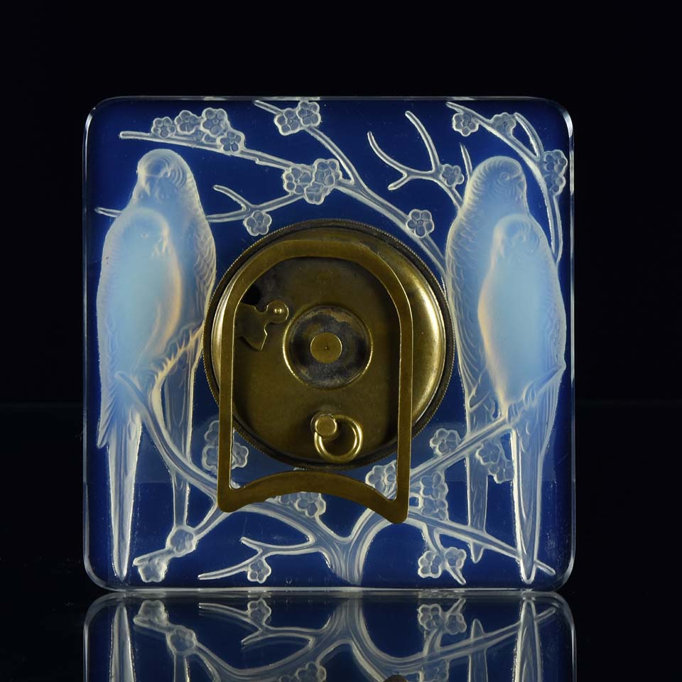 Inséparables Clock by Rene Lalique