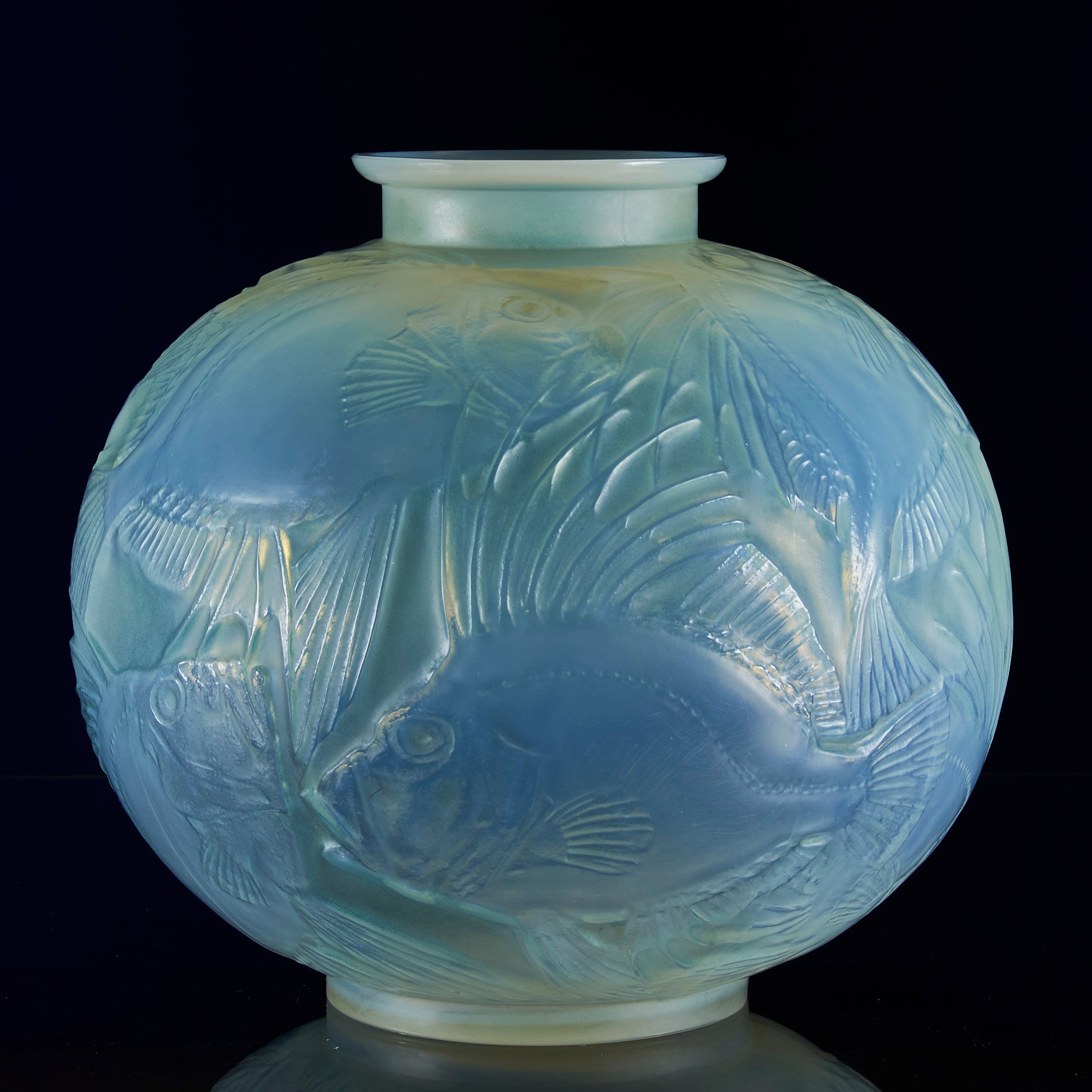 Rene Lalique Glass - Lalique Poissons vase - Hickmet Fine Arts