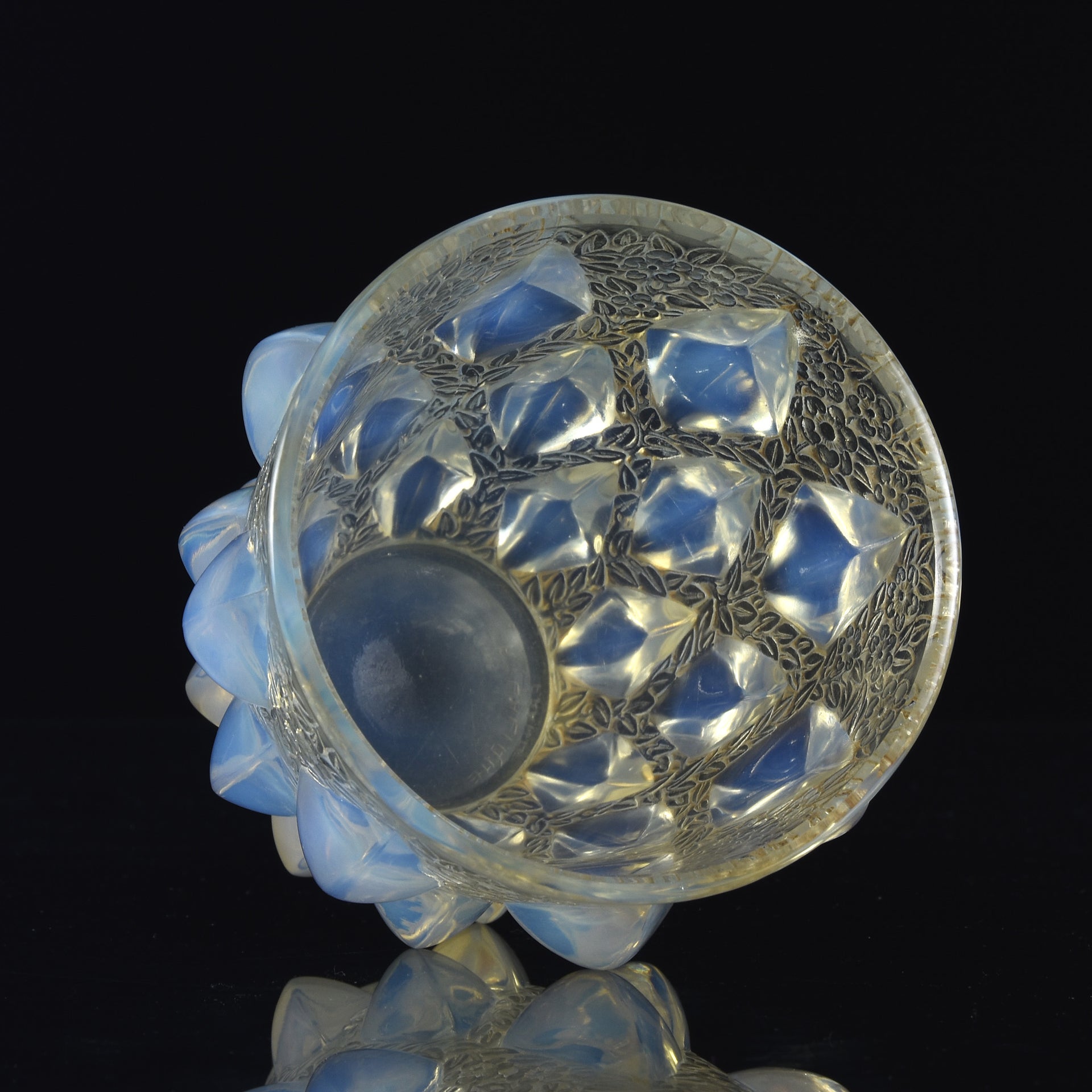 Lalique Vase - Art Deco Glass - Rampillon - Lalique for sale - Lalique Glass for sale - Rene Lalique Glass - Hickmet Fine Arts
