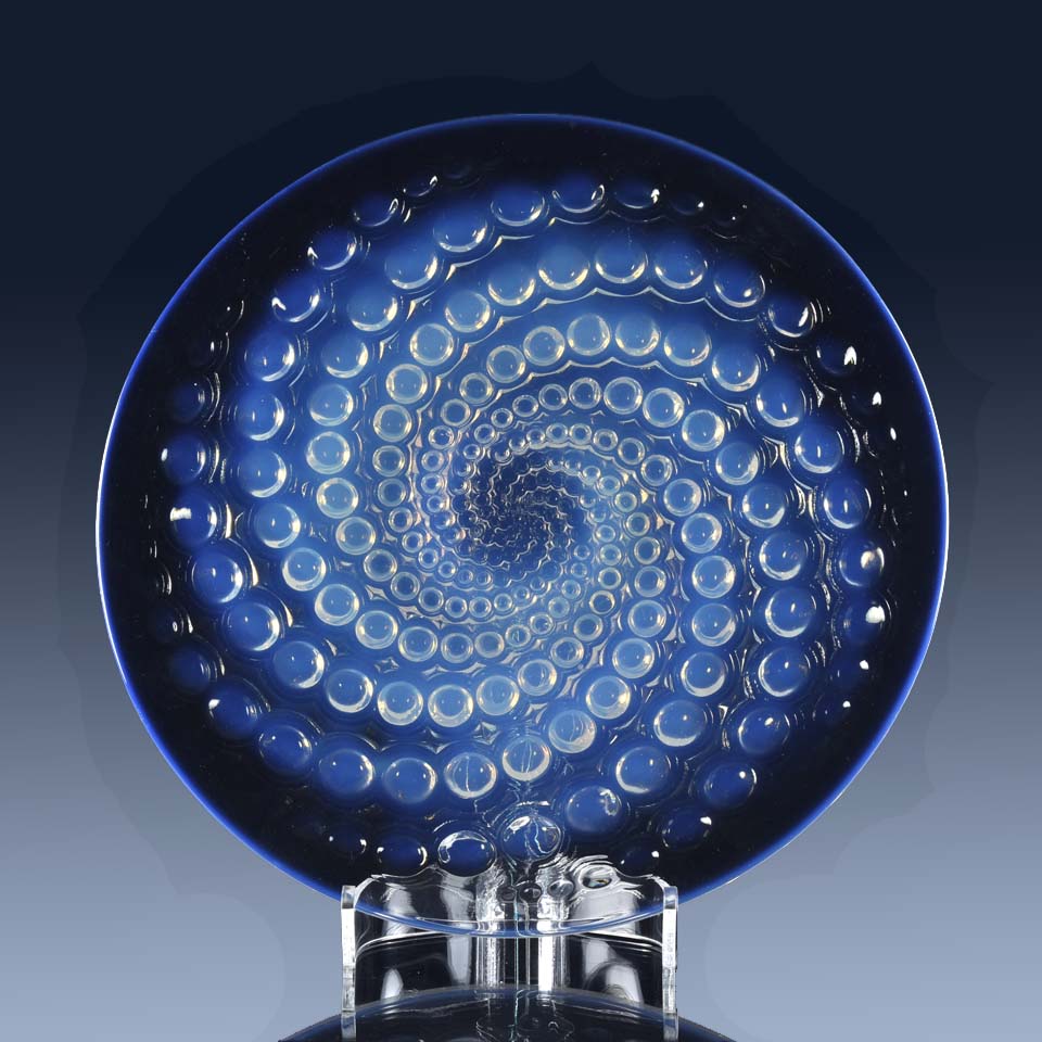 "Volutes Plate" by René Lalique