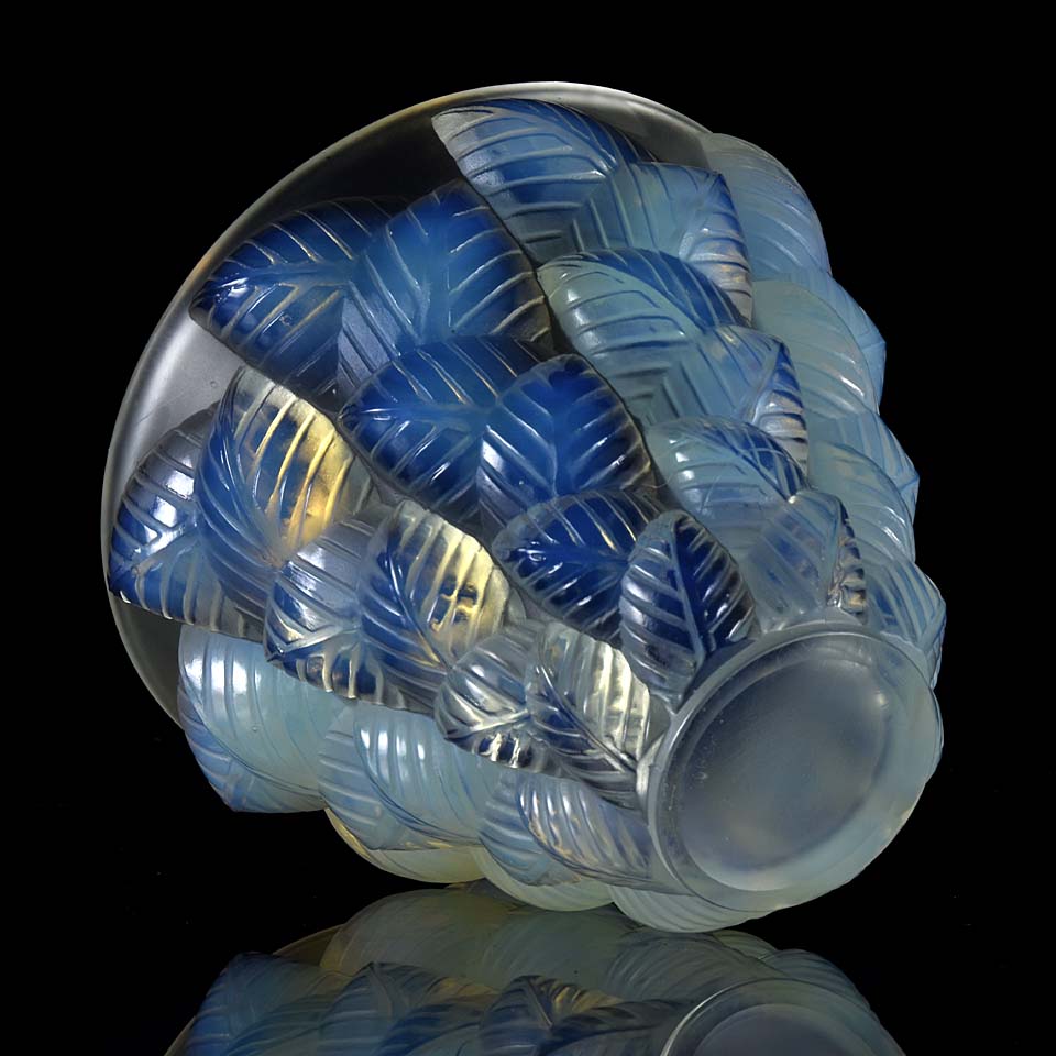 René Lalique Moissac Vase 