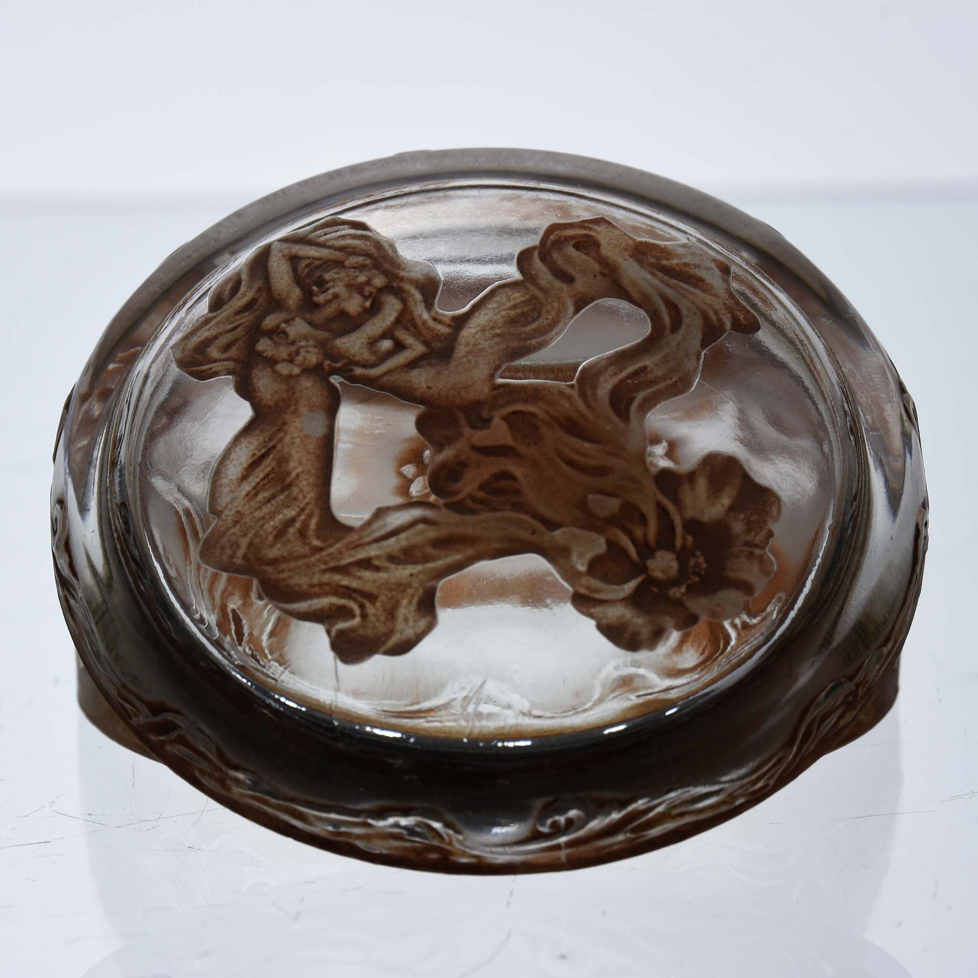 Rene Lalique L'Origan - Lalique Powder Box - Hickmet Fine Arts
