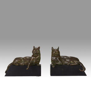 Riche bronze cats - Art Deco sculptures for sale - Dec0 Bronze - Hickmet Fine Arts