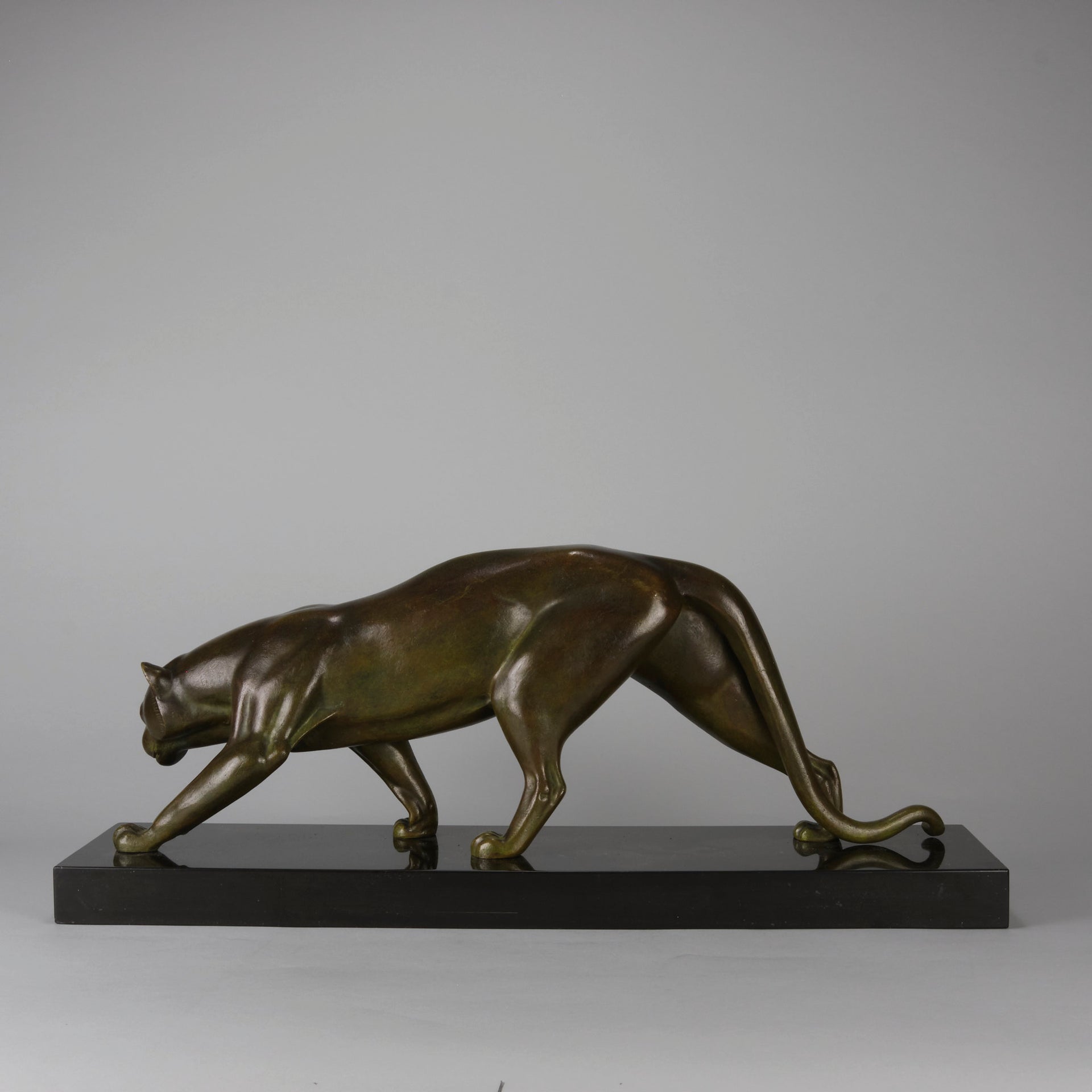 Rochard Bronze “Panthère Marchant” - Animaliers - Antique Bronze - Hickmet Fine Arts 