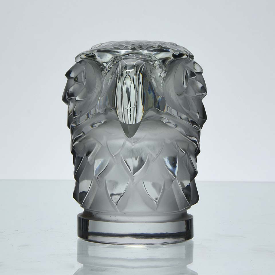 Tête d’Aigle Car Bonnet Mascot by René Lalique a an eagle’s head with fine moulded and hand finished detail