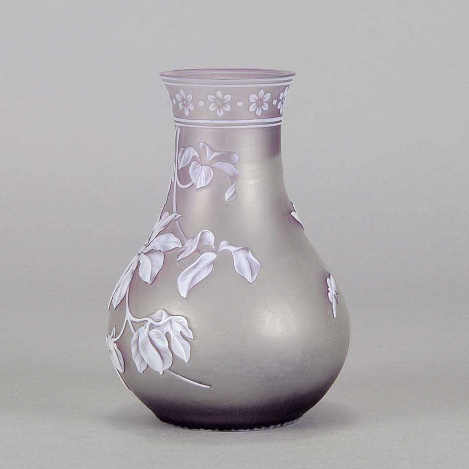 Thomas Webb Lilac Cameo Vase