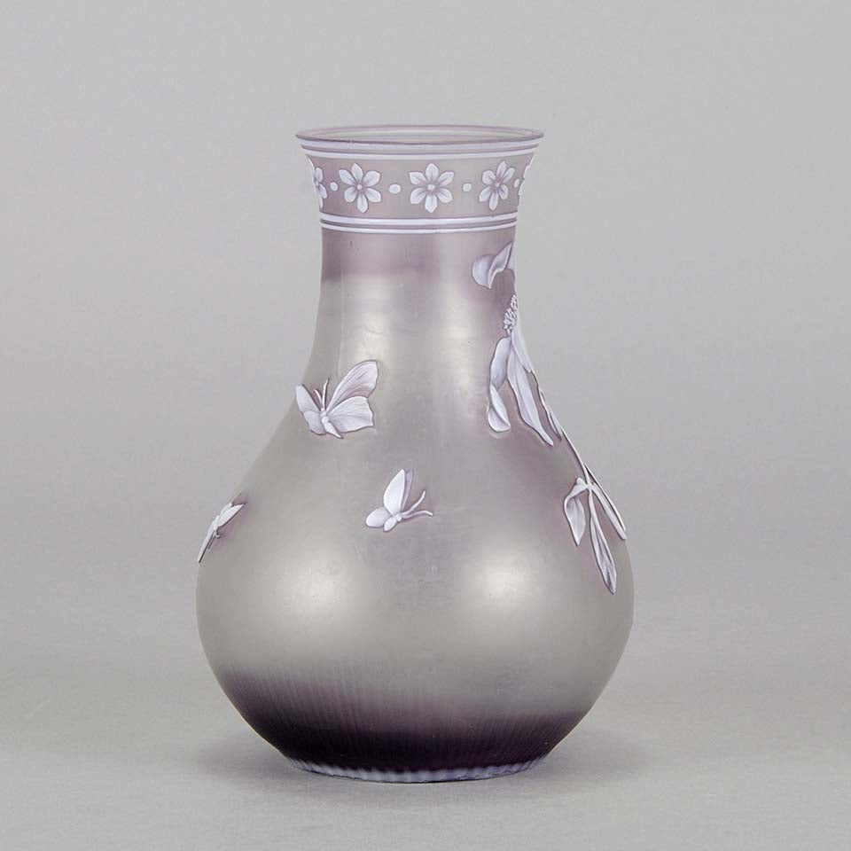 Thomas Webb Lilac Cameo Vase