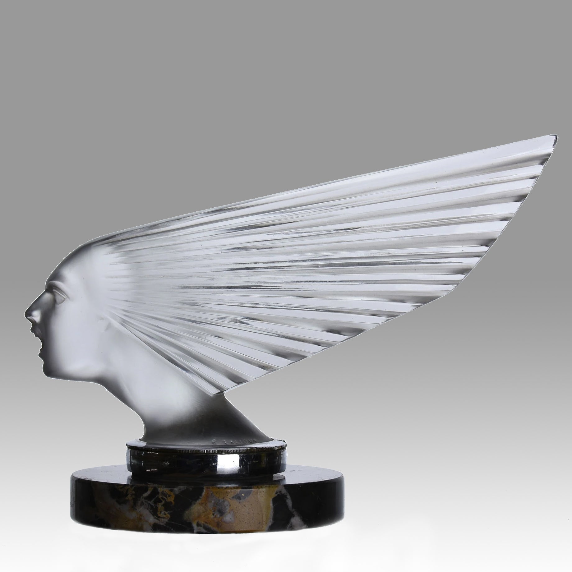 OLD LALIQUE フロストクリスタル女性像と白鳥 Rene Lalique Glass Macot - Lalique Victoire - Hickmet Fine Arts