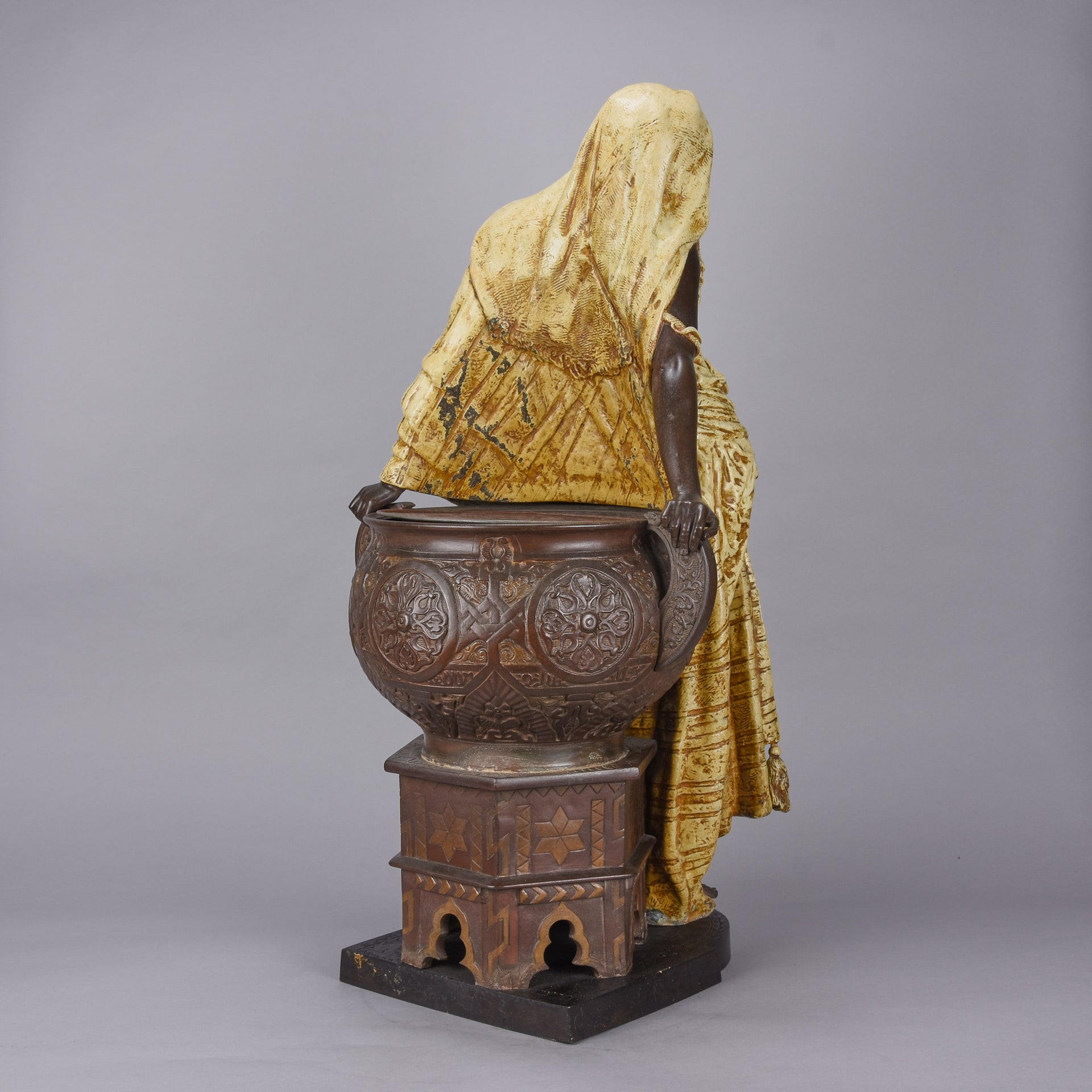 Antique Bronze Sculpture Romantic Beauty by Arthur Waagen – Hickmet Fine Arts