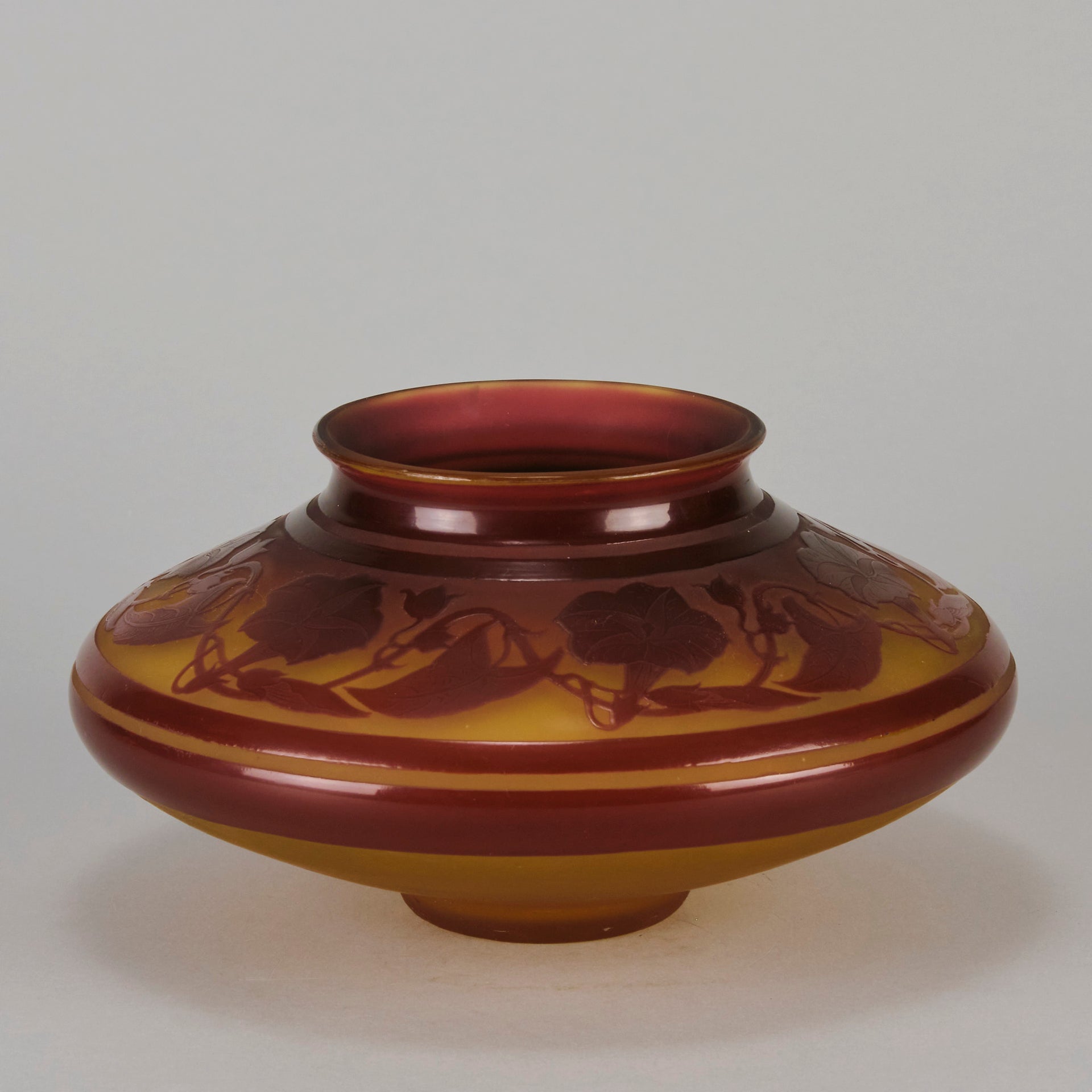 D'Argental Cameo Glass Bowl