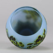 Degue Cameo Flower Vase